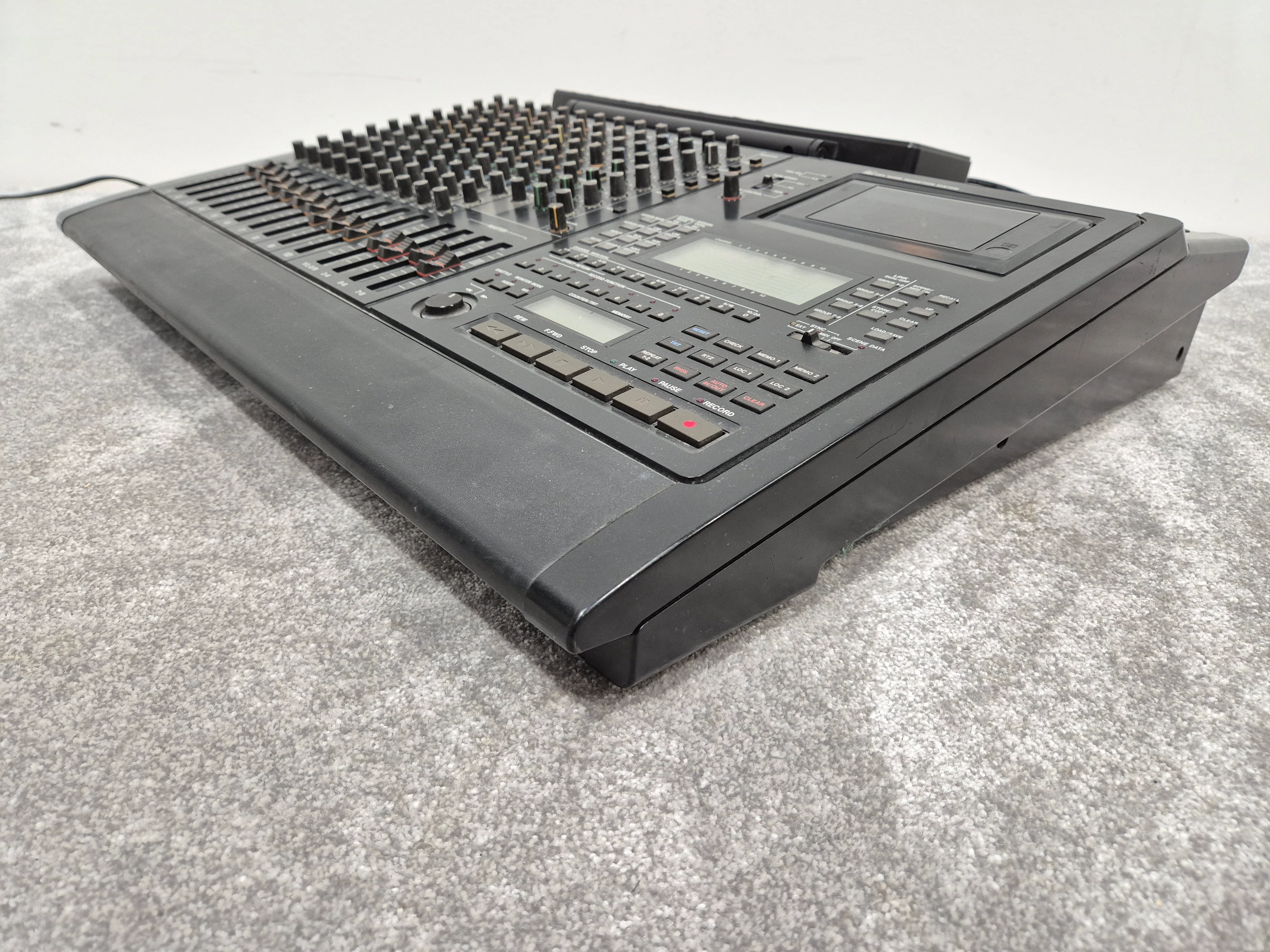 Tascam 688 - MidiStudio 688 8-Track Cassette Recorder - Image 14