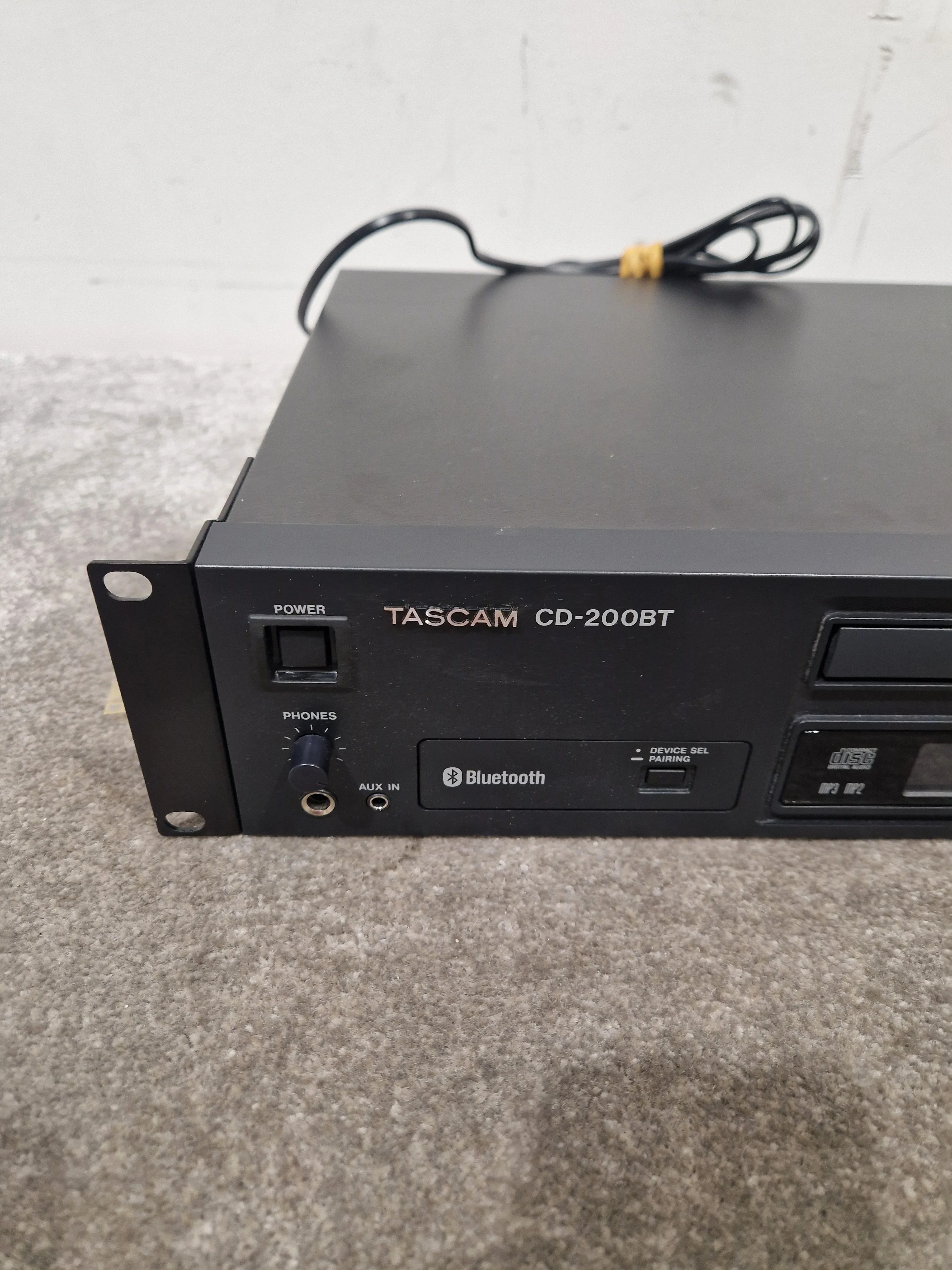 Tascam CD-200BT - Bluetooth CD Player - Excellent w/ Remote - Image 7