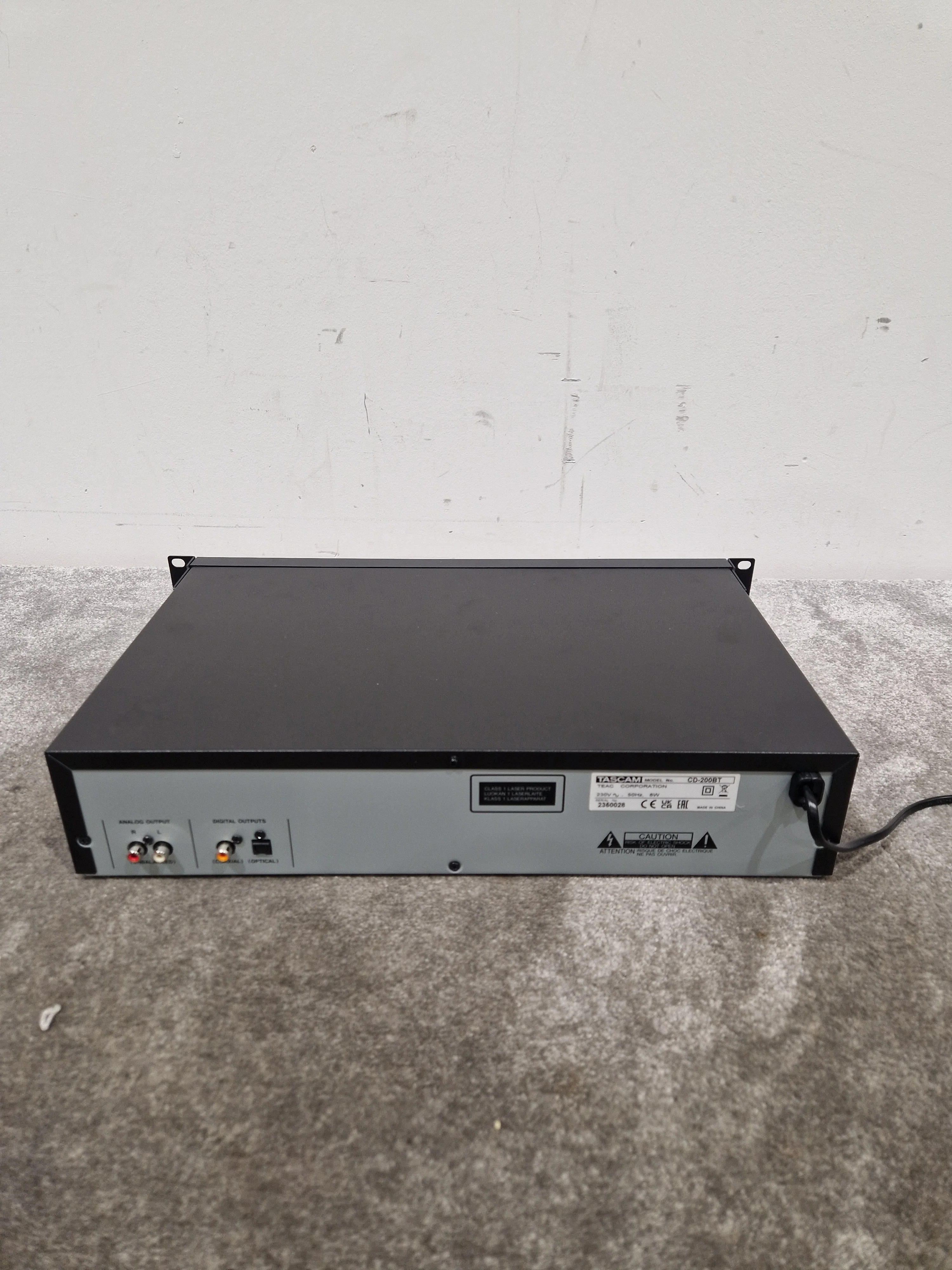 Tascam CD-200BT - Bluetooth CD Player - Excellent w/ Remote - Image 8