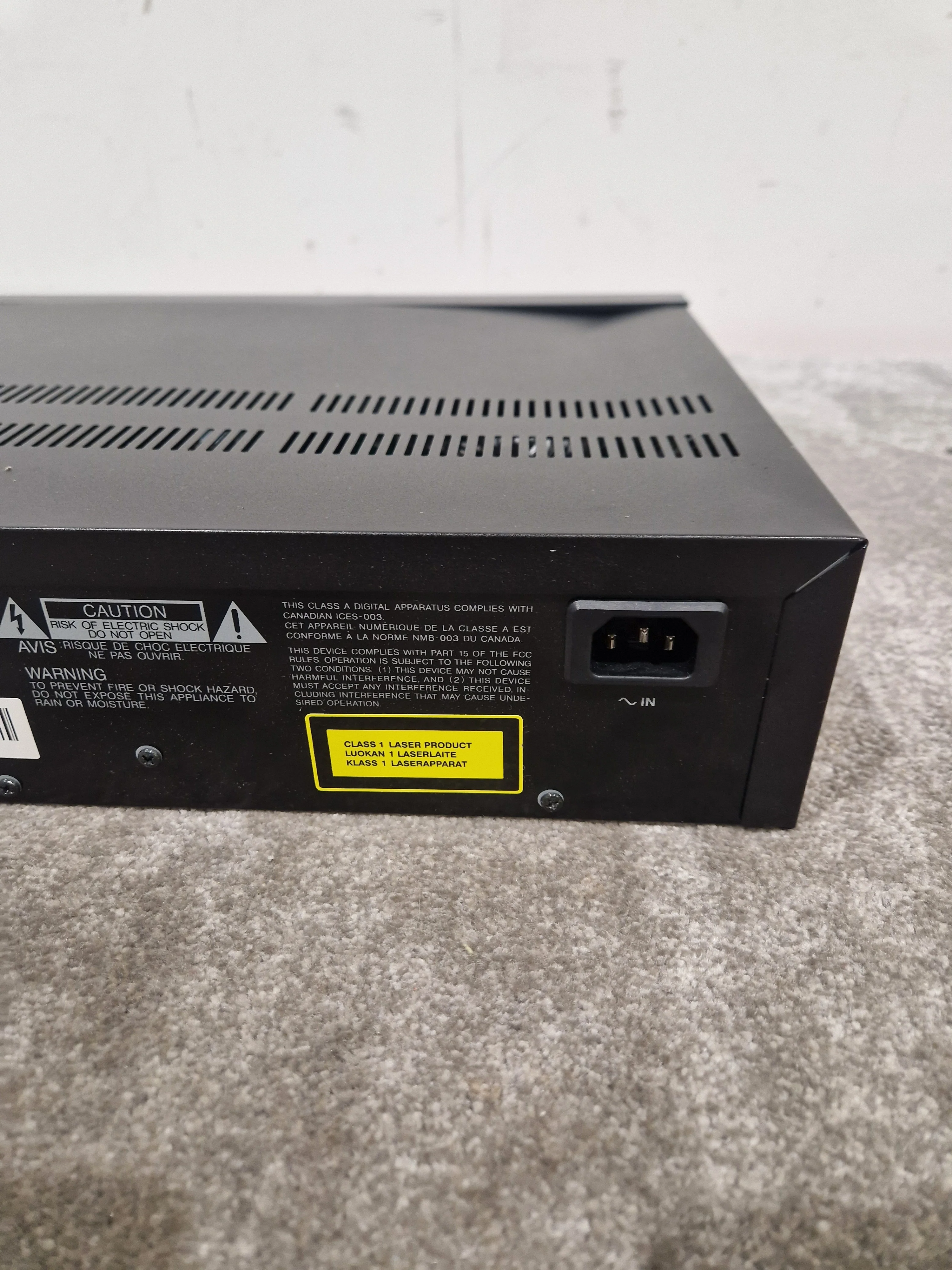 Tascam CD-RW900SL – Professional CD Recorder – Very Good w/ Power Supply & Remote - Image 11