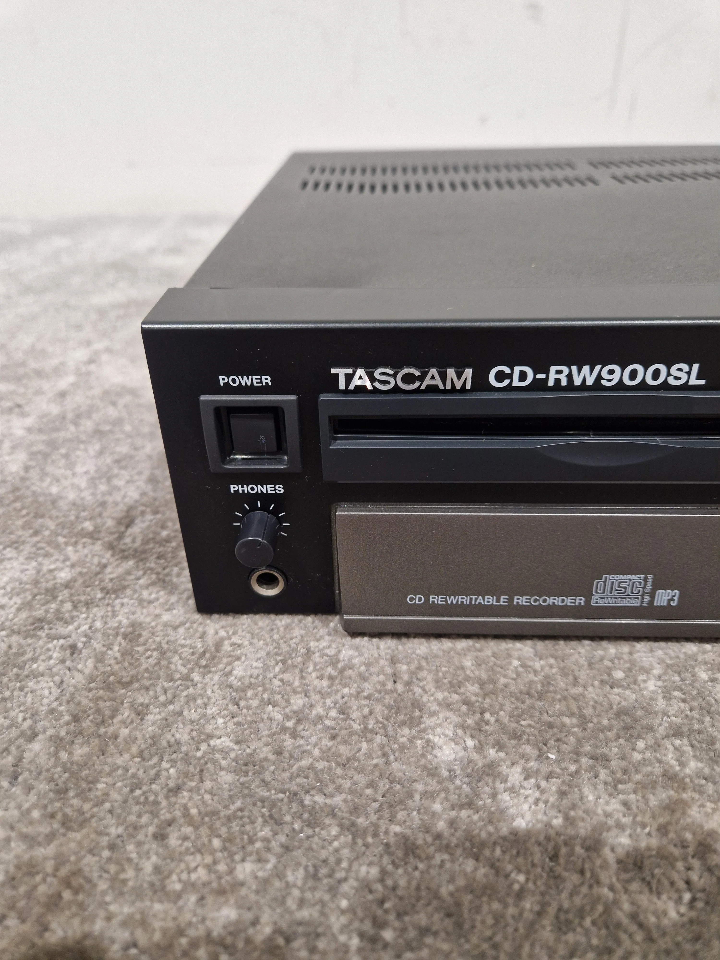 Tascam CD-RW900SL – Professional CD Recorder – Very Good w/ Power Supply & Remote - Image 16