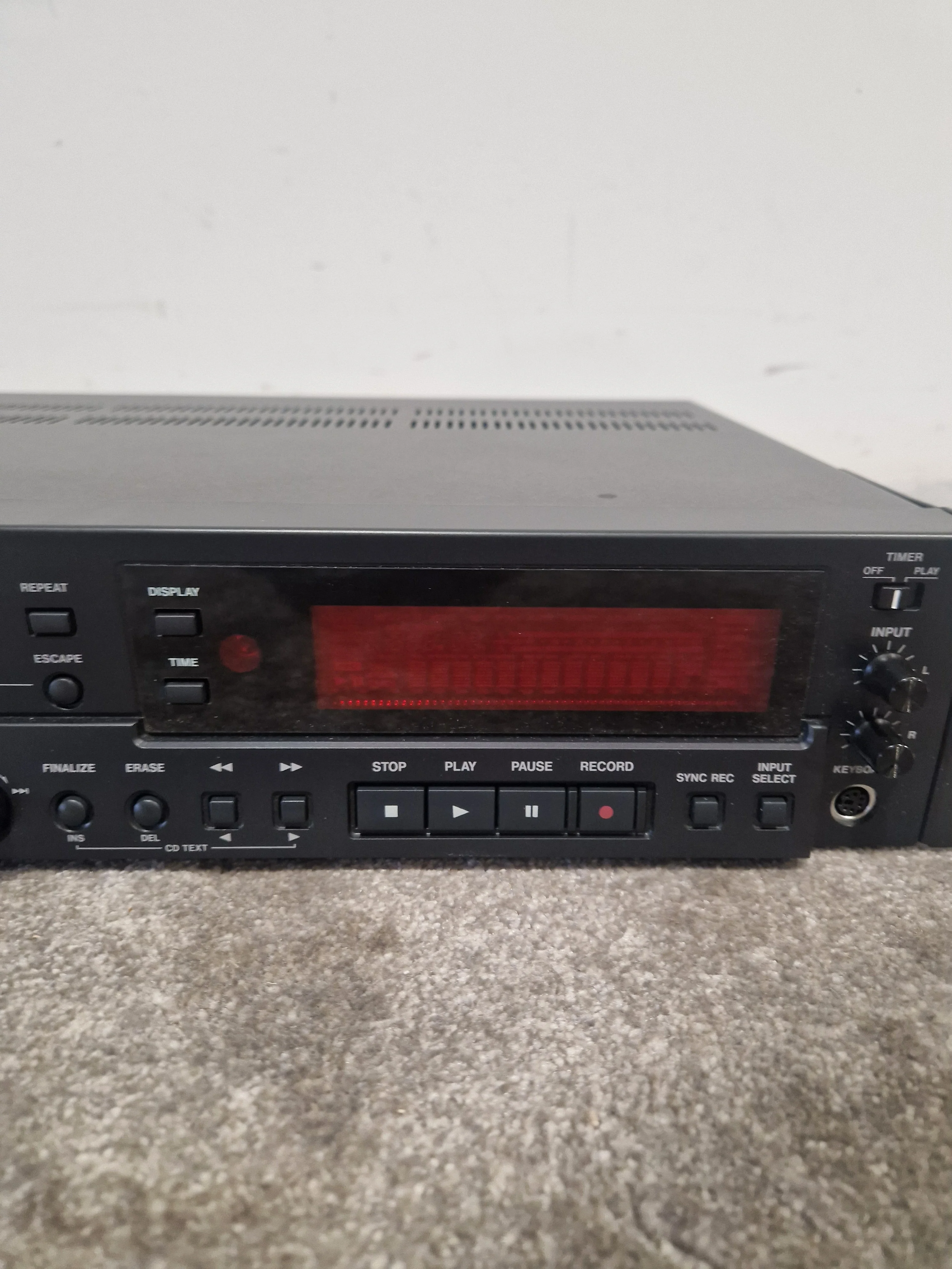 Tascam CDRW900SX - Professional CD Recorder - Excellent w/ Original Box & Power Supply - Image 16