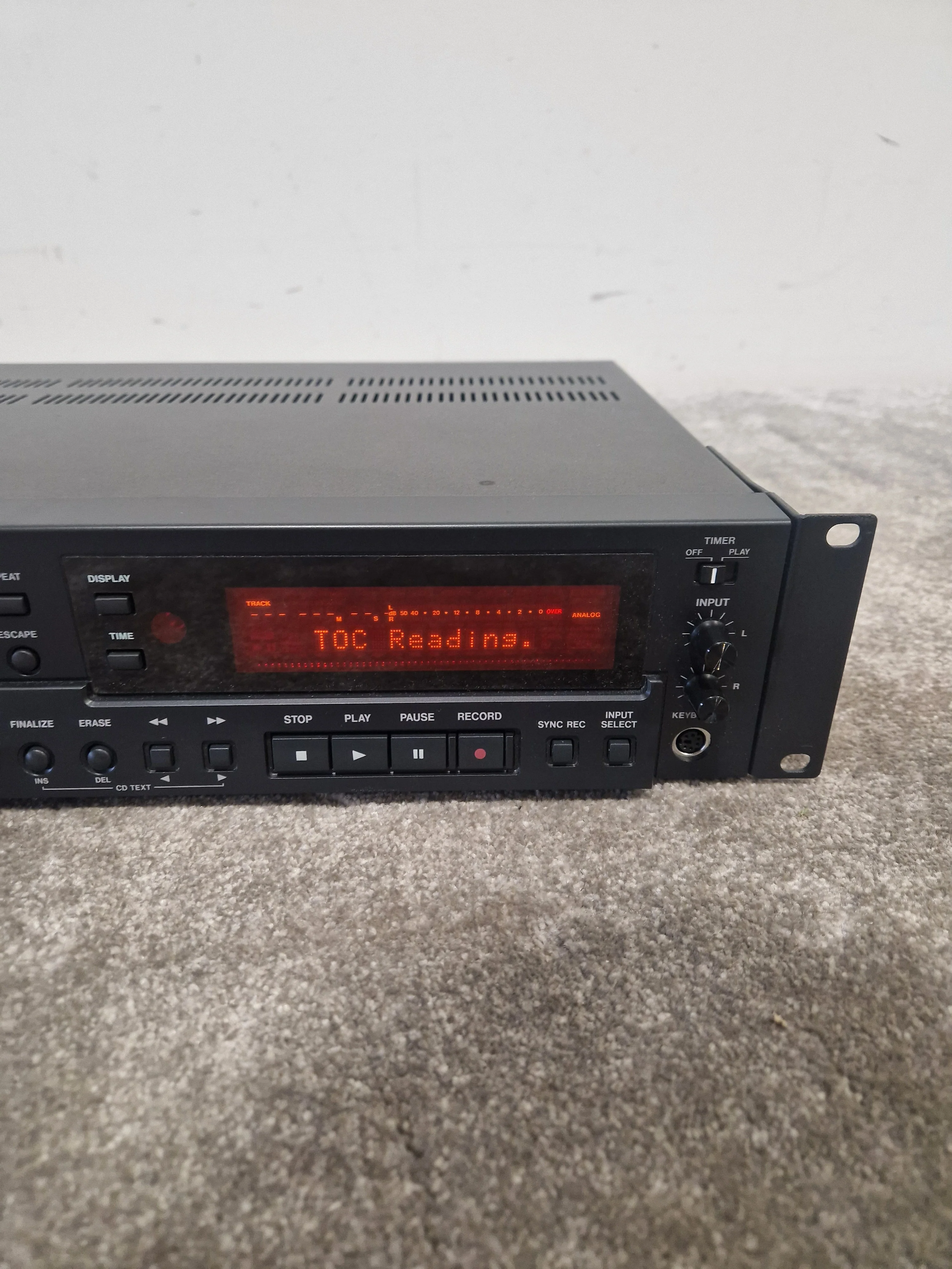 Tascam CDRW900SX - Professional CD Recorder - Excellent w/ Original Box & Power Supply - Image 18