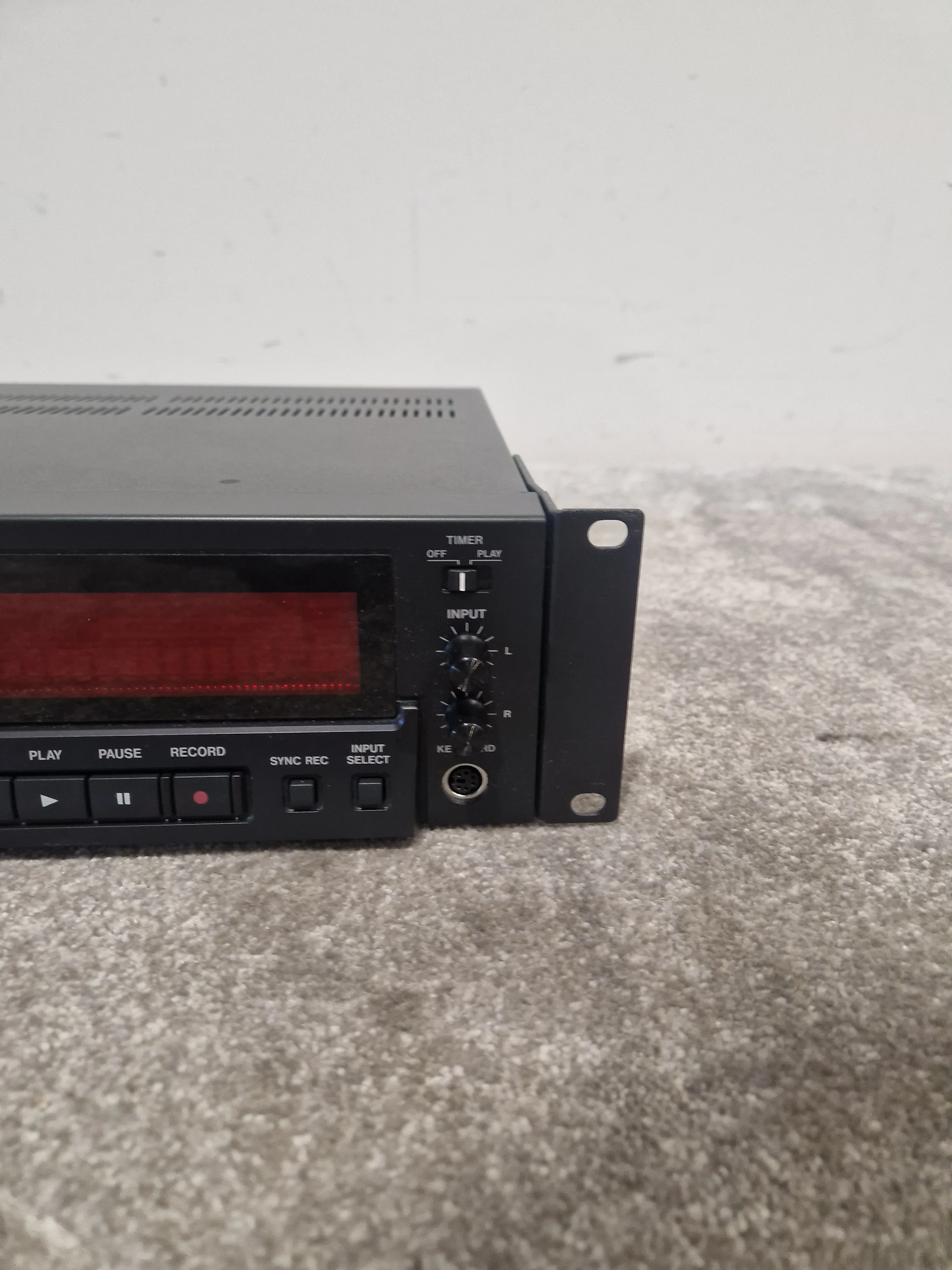 Tascam CDRW900SX - Professional CD Recorder - Excellent w/ Original Box & Power Supply - Image 2