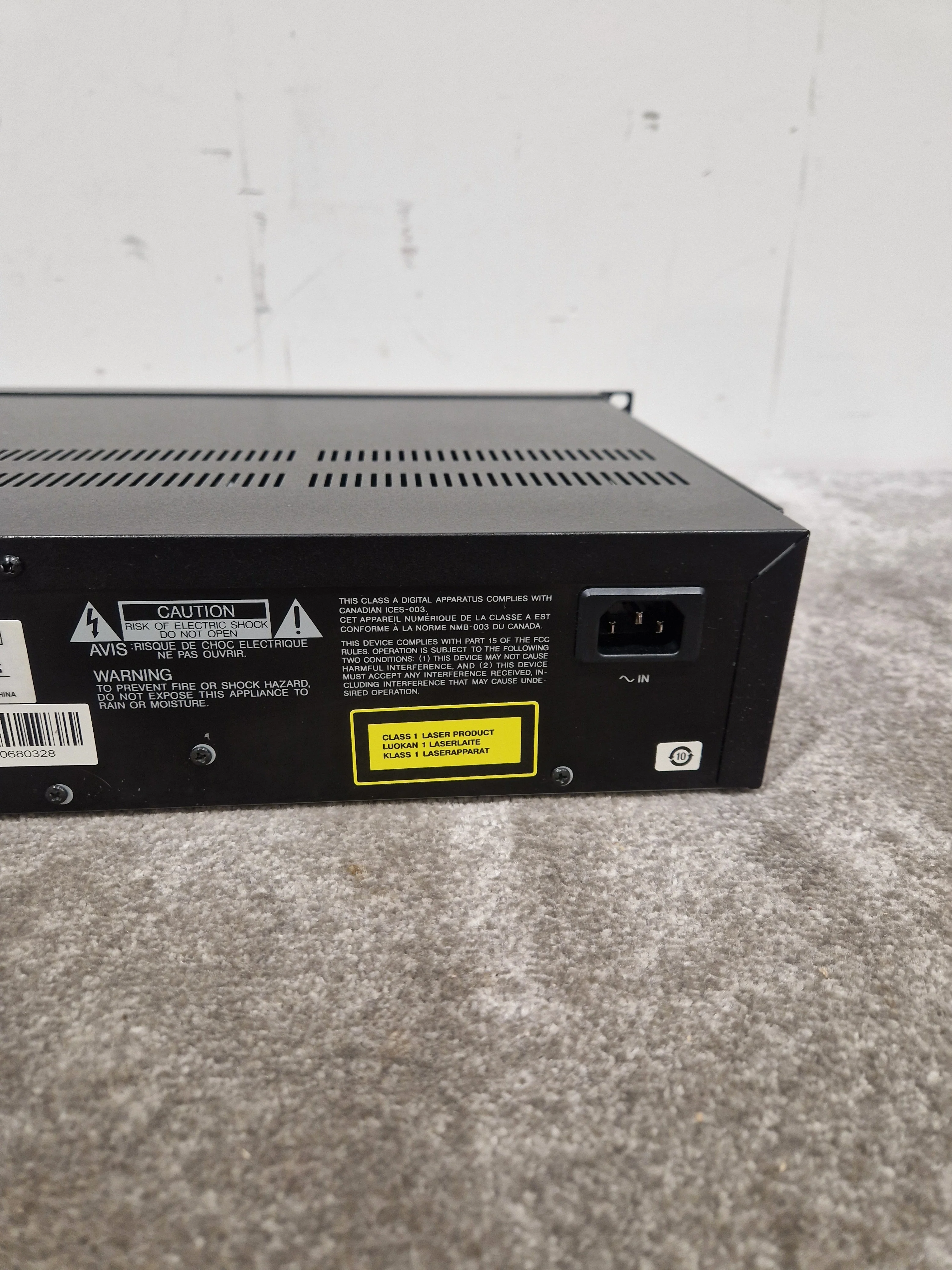 Tascam CDRW900SL - Professional CD Recorder - Excellent w/ Power Supply - Image 10