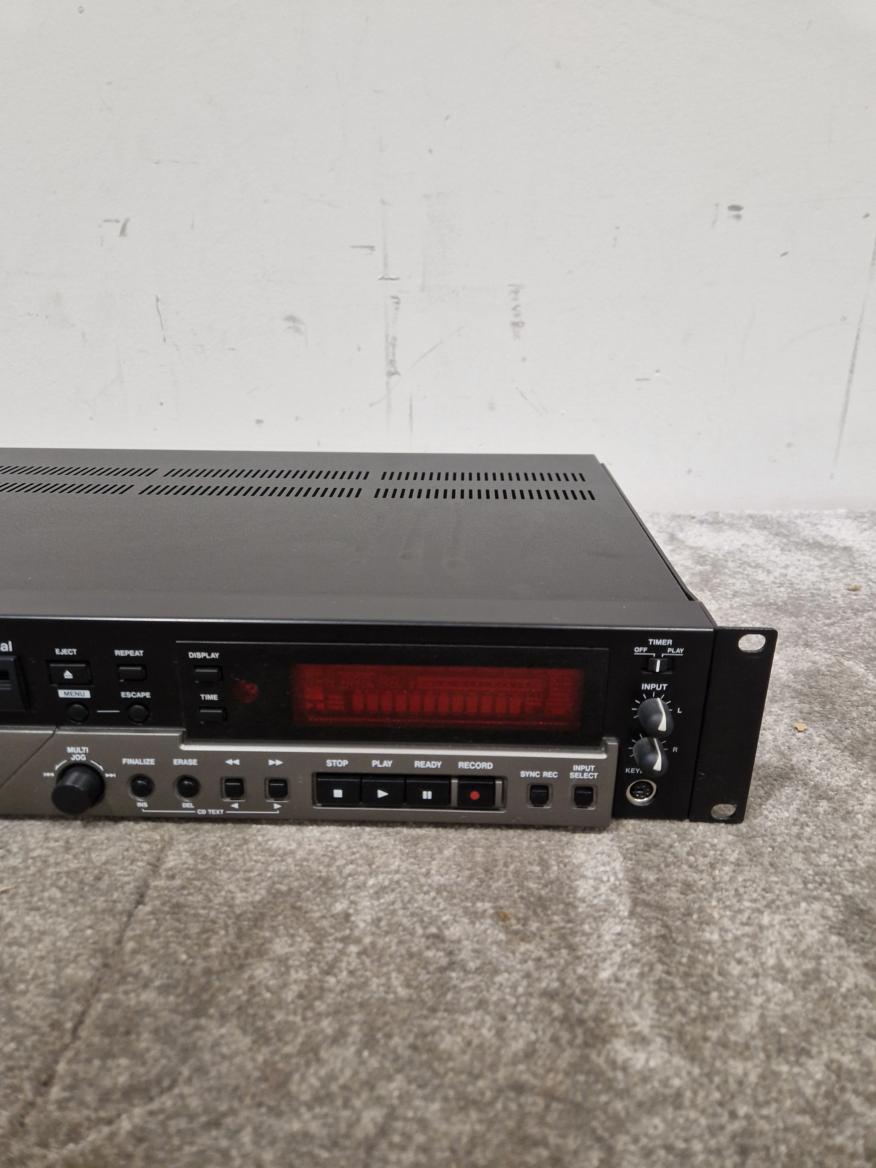 Tascam CDRW900SL - Professional CD Recorder - Excellent w/ Power Supply - Image 5