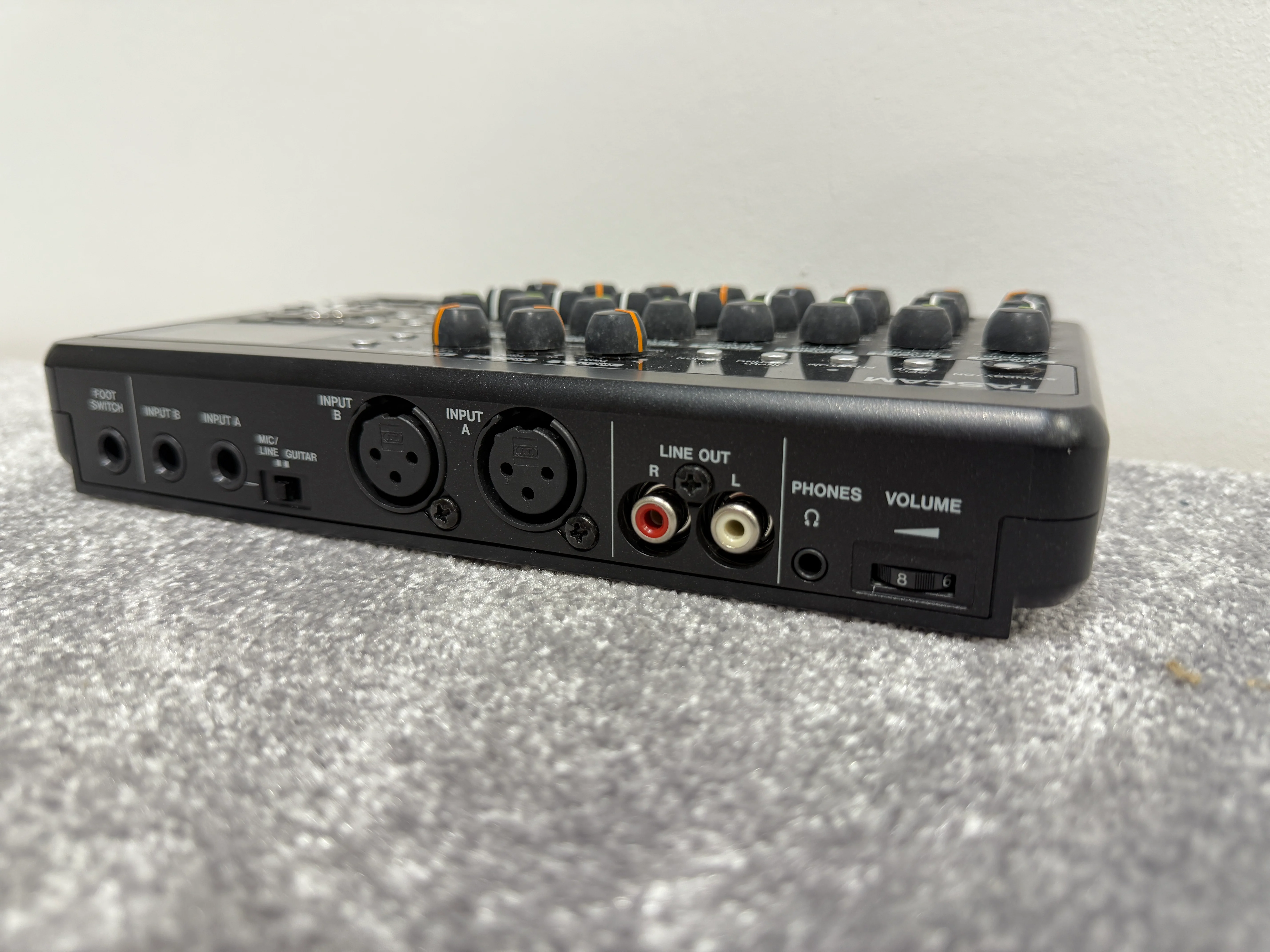 Tascam DP-008 Portable 8-track Recorder - 'Portastudio' - Image 3