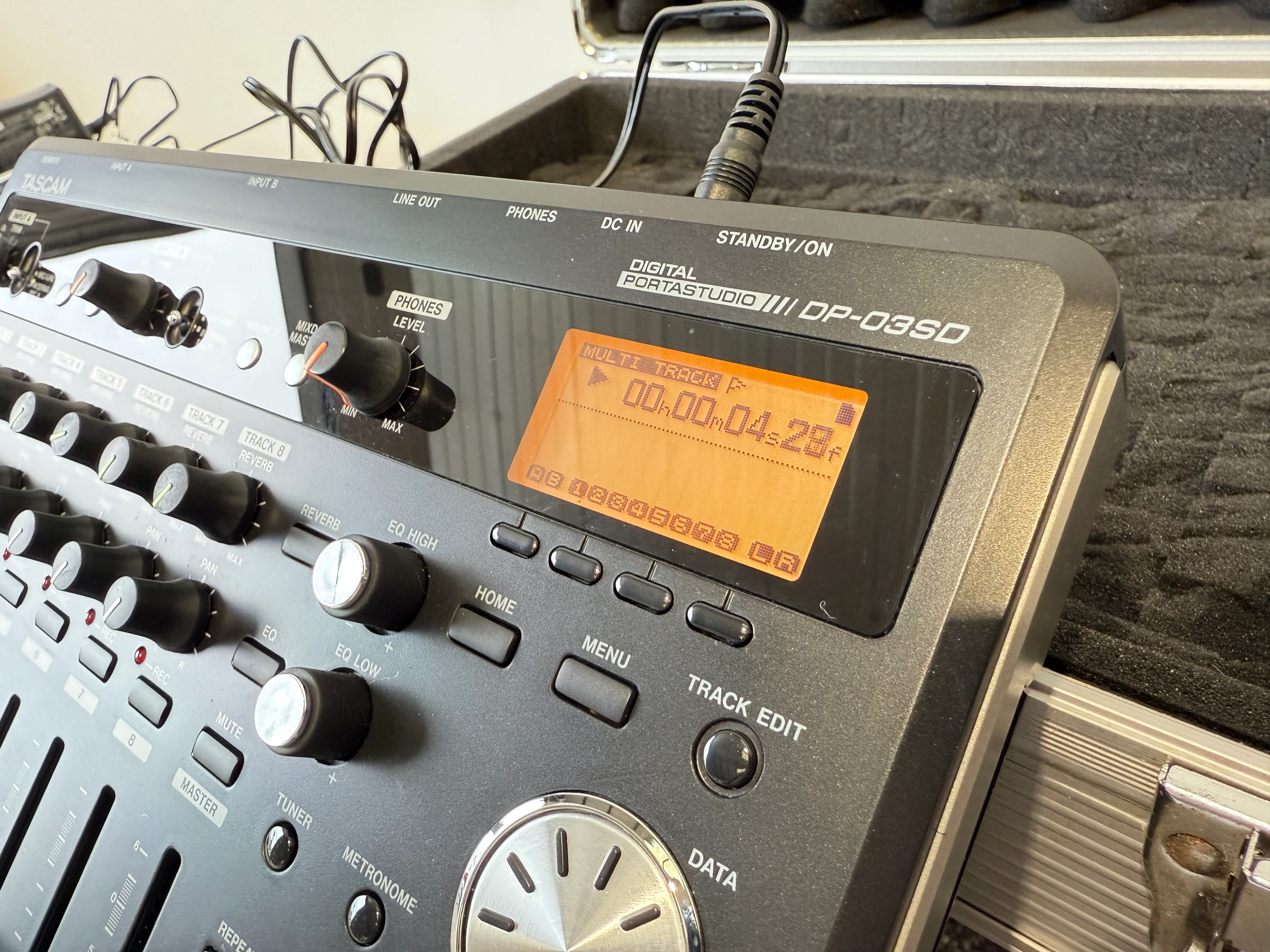 Tascam DP-03SD Digital Portastudio / Mixer / Music Maker with Flight Case - Image 10
