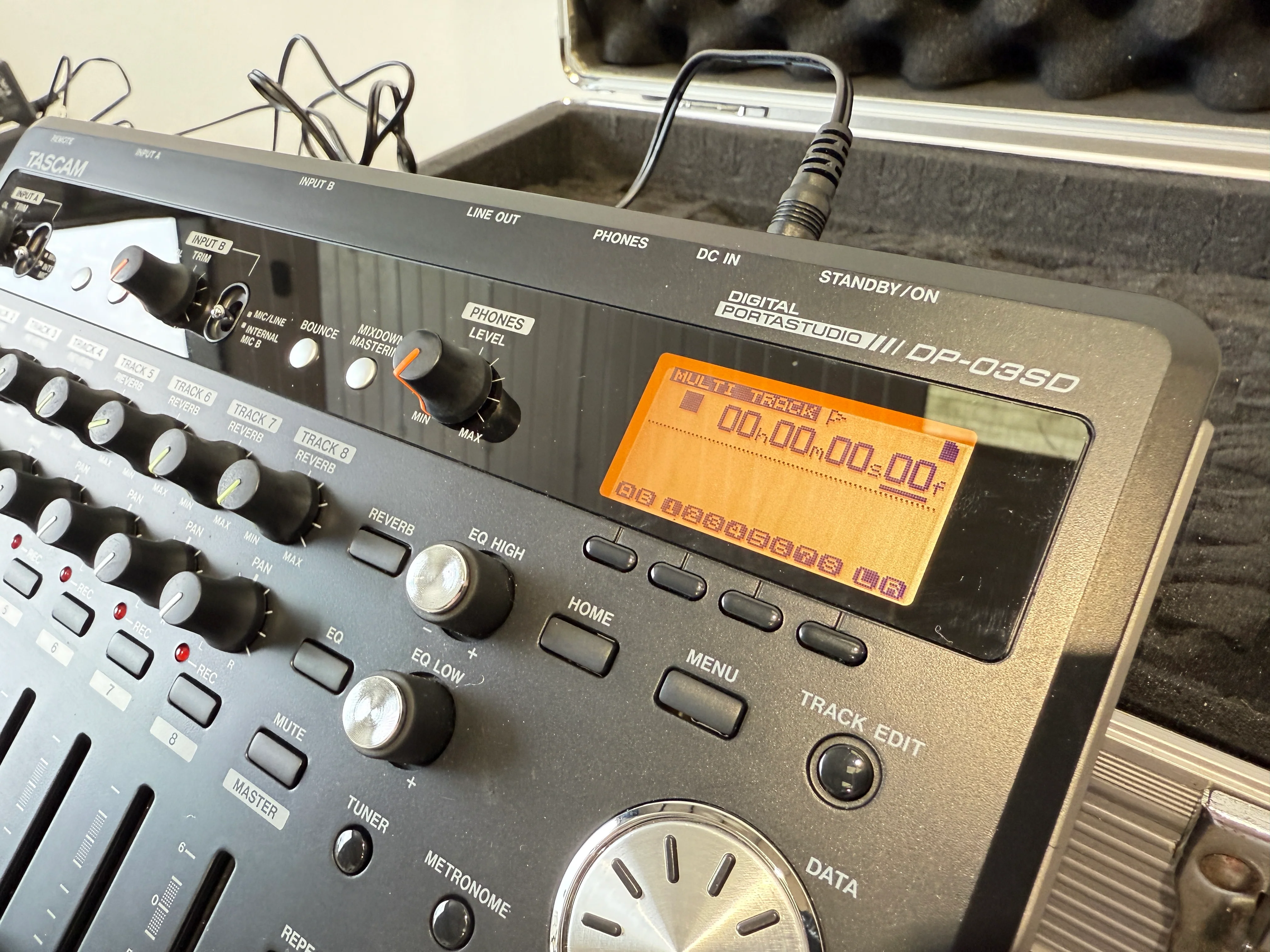 Tascam DP-03SD Digital Portastudio / Mixer / Music Maker with Flight Case - Image 11