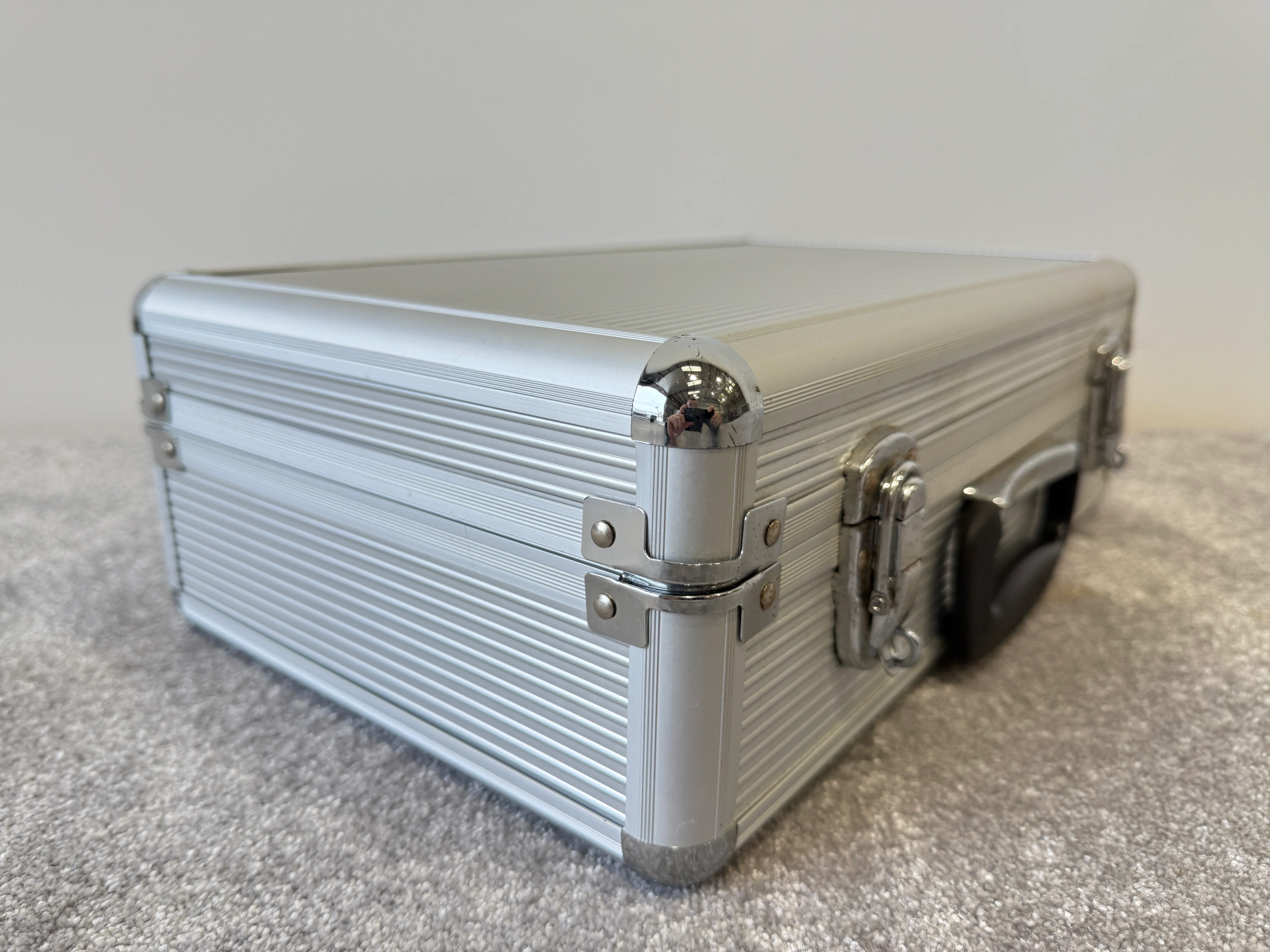 Tascam DP-03SD Digital Portastudio / Mixer / Music Maker with Flight Case - Image 17