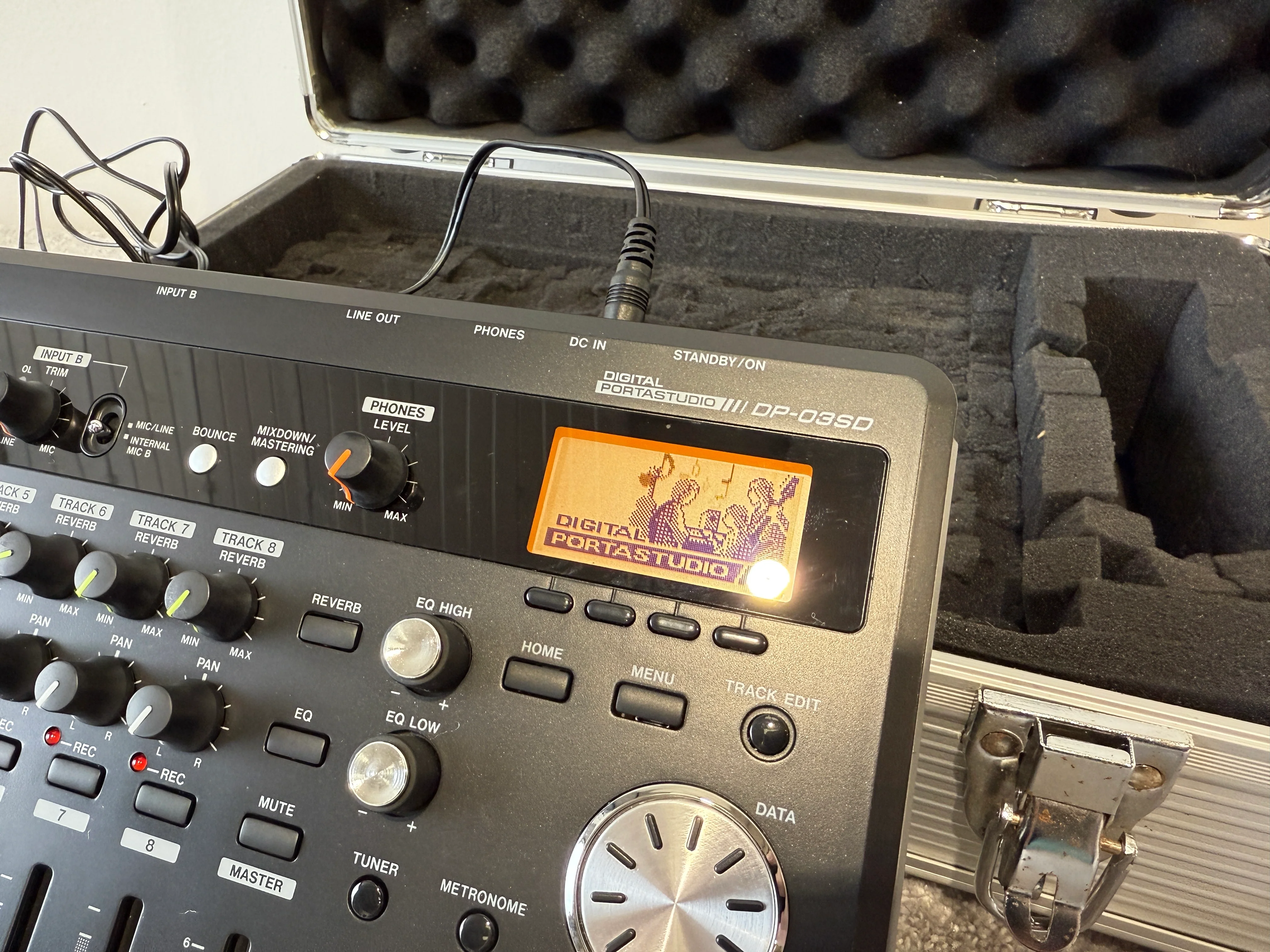 Tascam DP-03SD Digital Portastudio / Mixer / Music Maker with Flight Case - Image 5