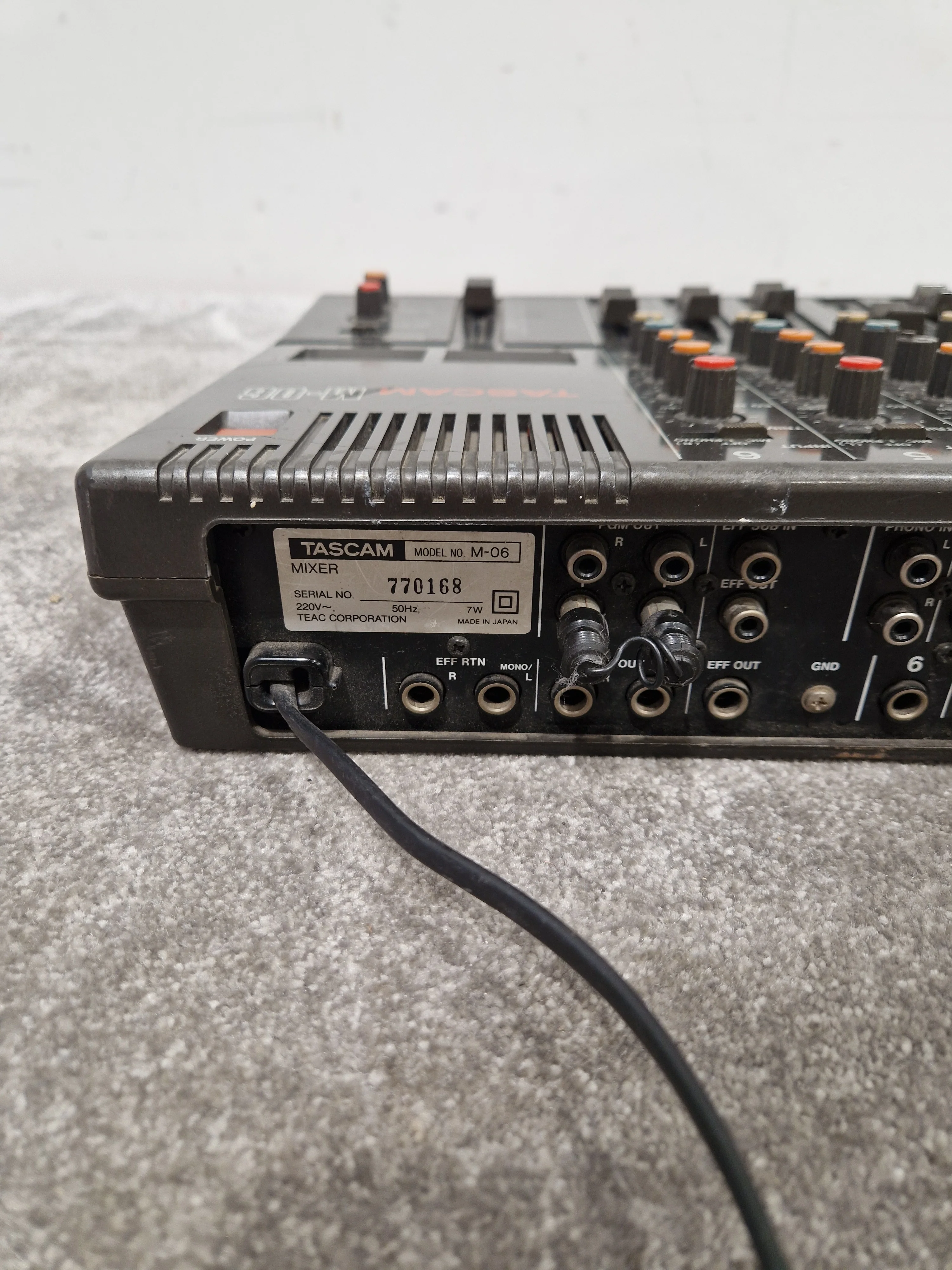 Tascam M-06 - Compact 6-Channel Mixer - Good - Image 7