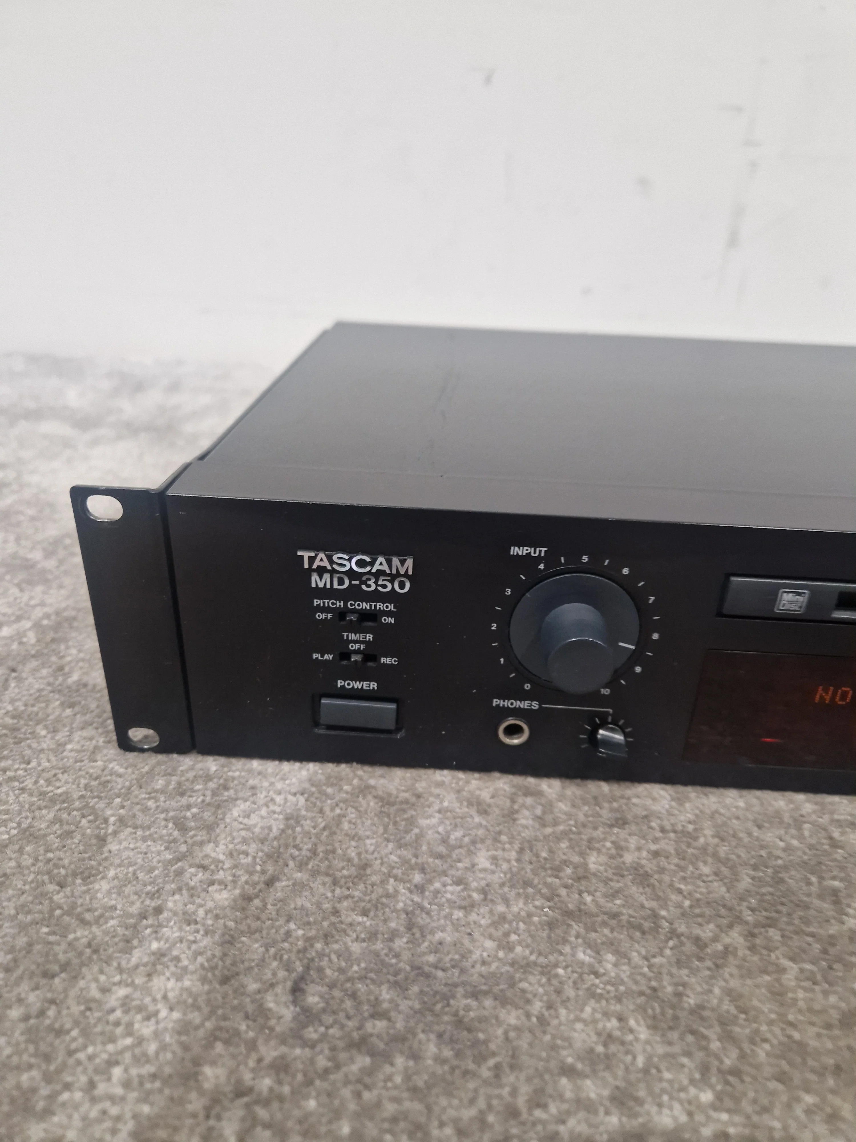 Tascam MD-350 - Professional Minidisc Recorder - Excellent w/ Remote & Manuel's - Image 3