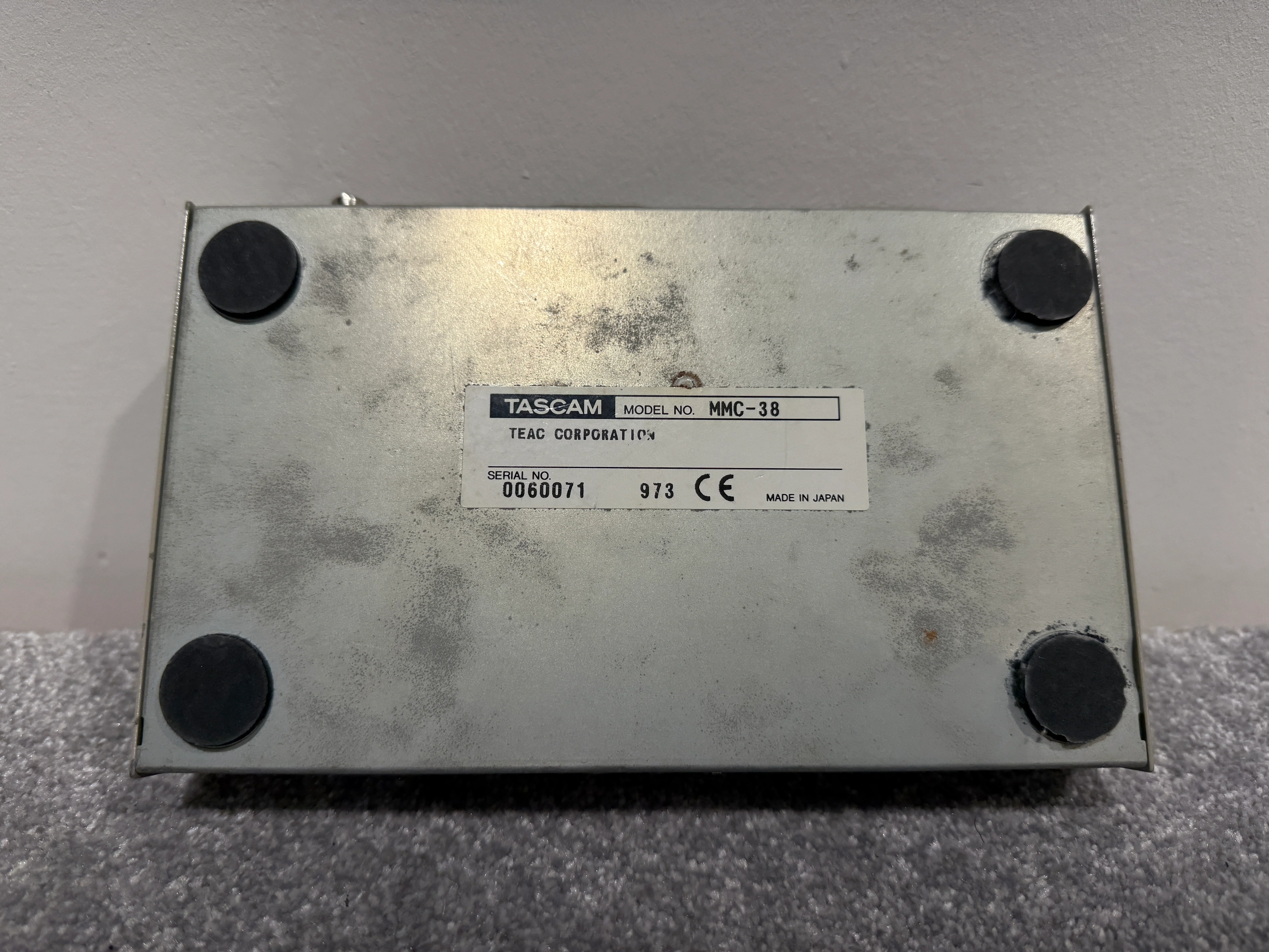 Tascam MMC-38 - MIDI Device - Grey - Good - Image 5
