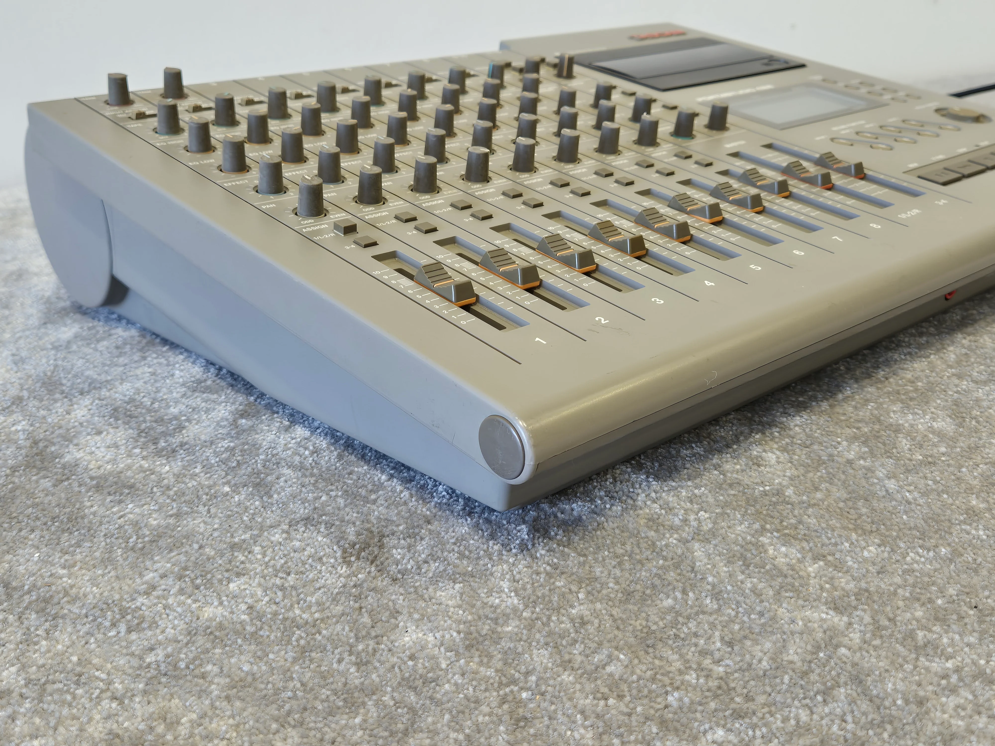 Tascam Portastudio 488 - 8-Track Cassette Tape Recorder and Full-Function Mixer - Image 8