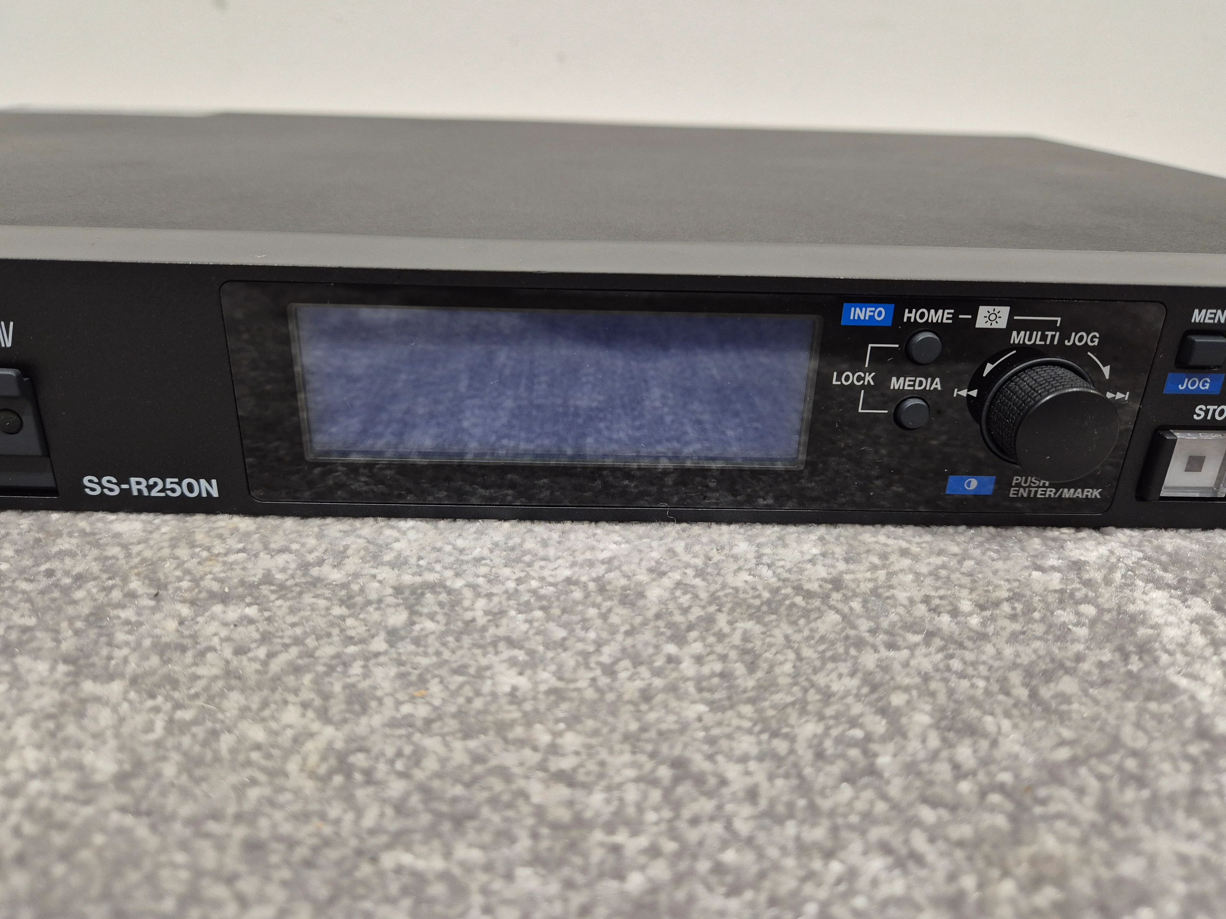 Tascam SS-R250N - Networkable Solid-State Recorder/Player w/ Original Box - Image 3