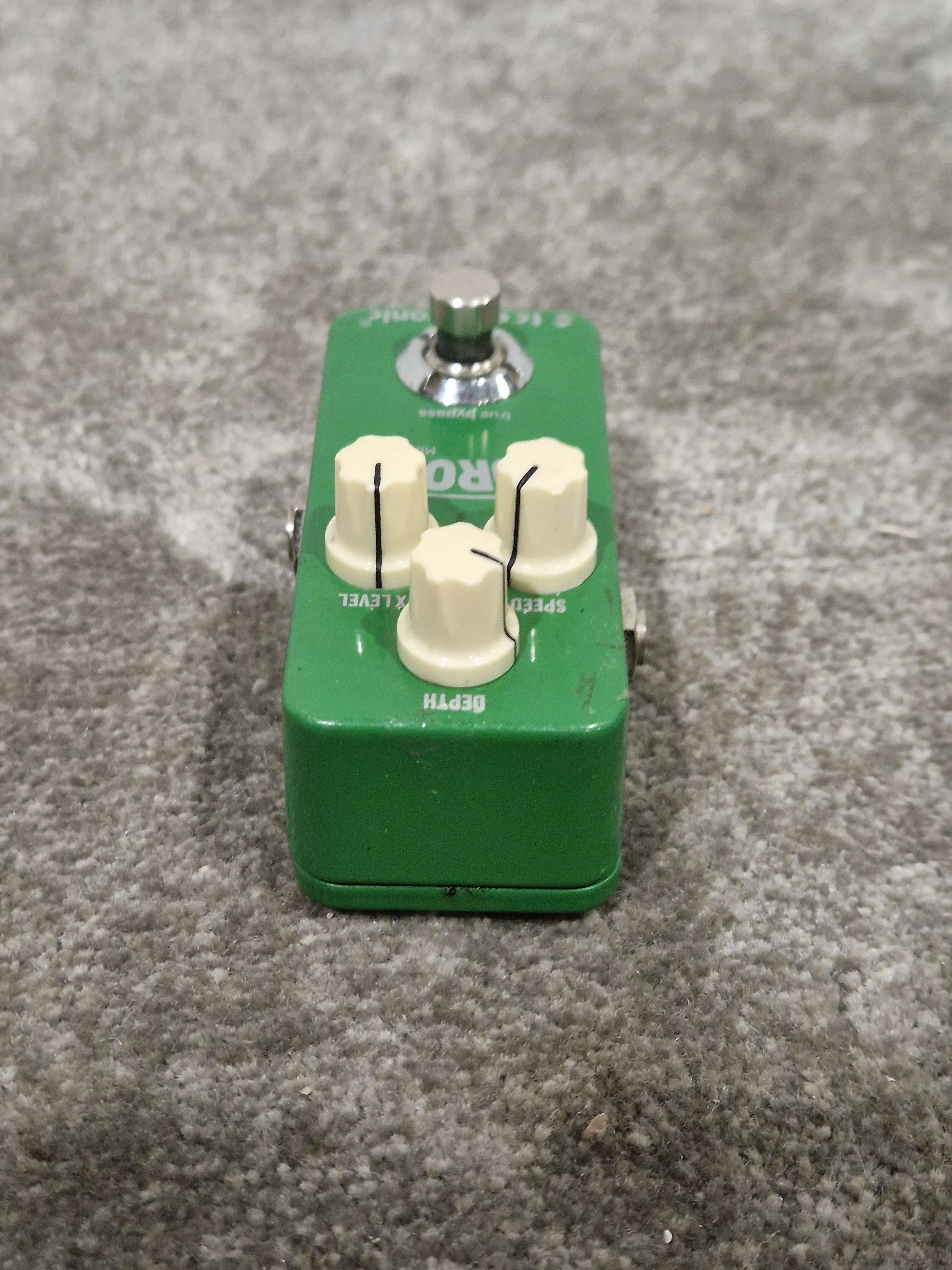 TC Electronic Corona Mini Chorus - Guitar Effects Pedal - Green - Good - Image 4