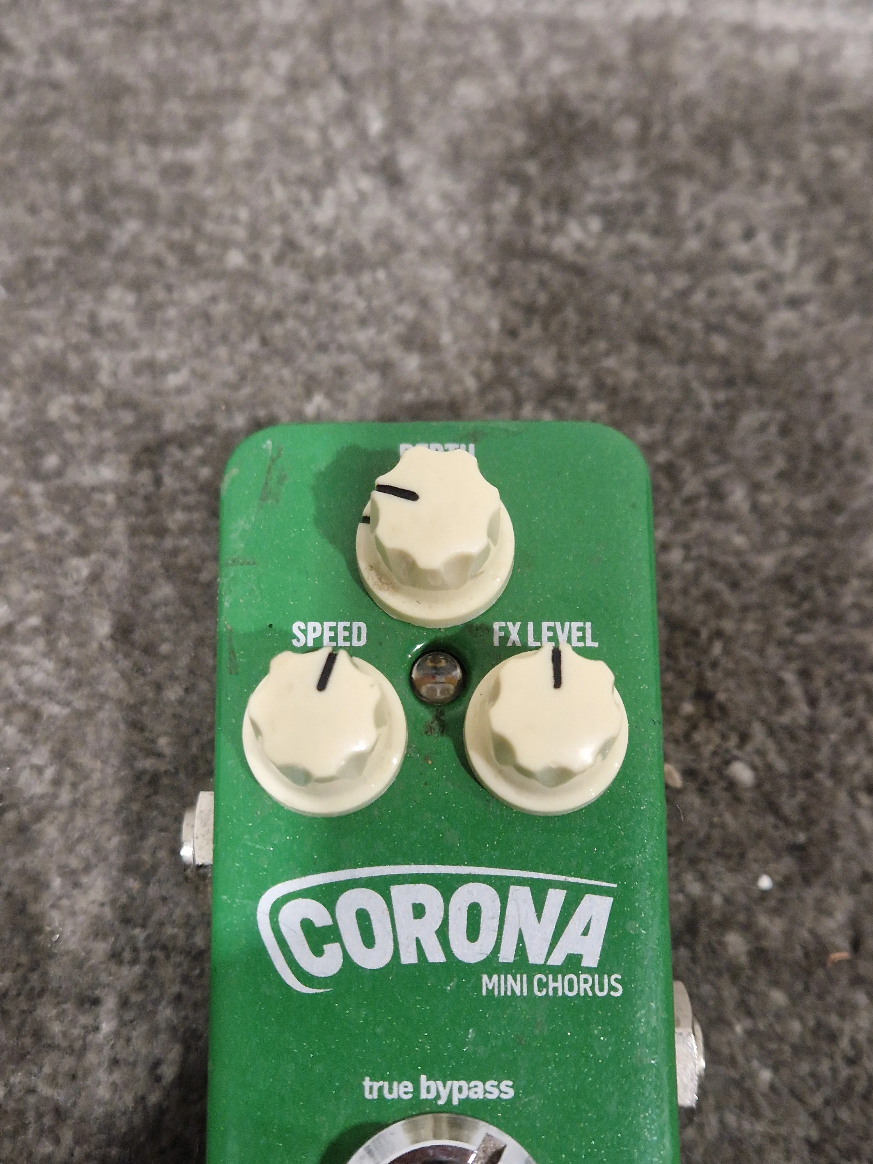 TC Electronic Corona Mini Chorus - Guitar Effects Pedal - Green - Good - Image 6