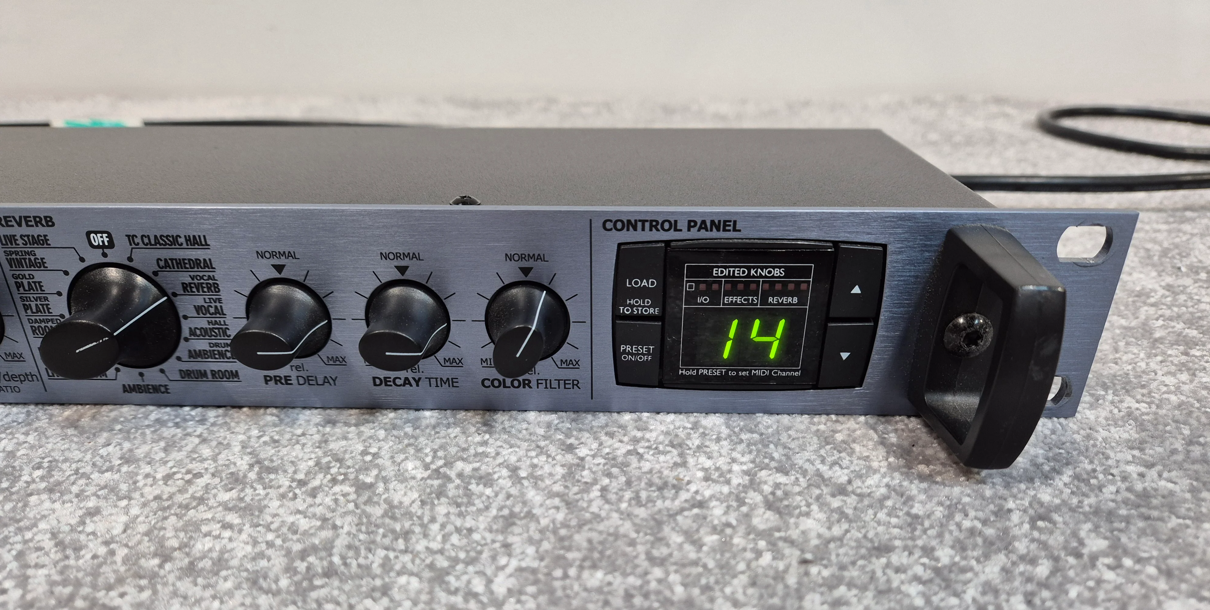 TC Electronic M350 - Dual-Engine Effects Processor - Rack Mounted - Image 2