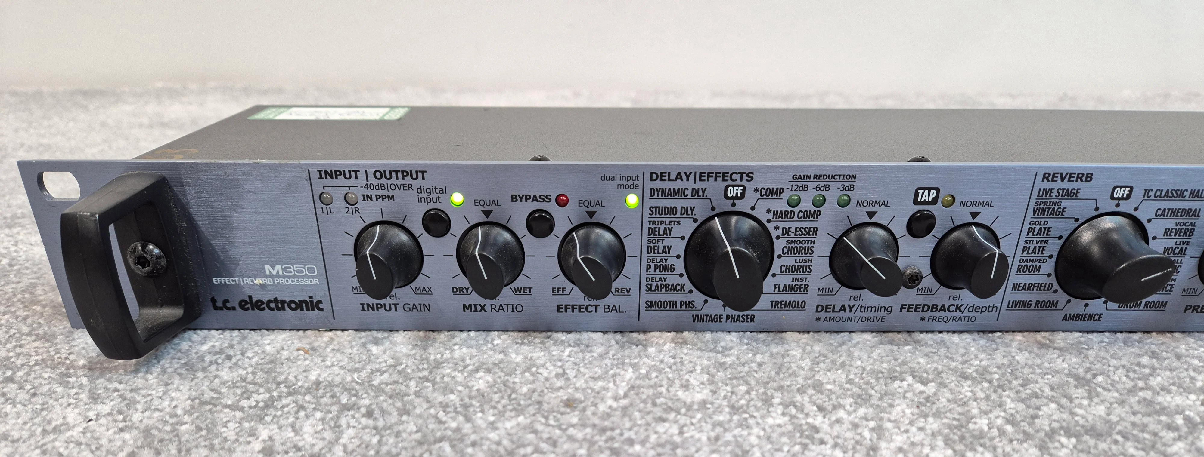 TC Electronic M350 - Dual-Engine Effects Processor - Rack Mounted - Image 3