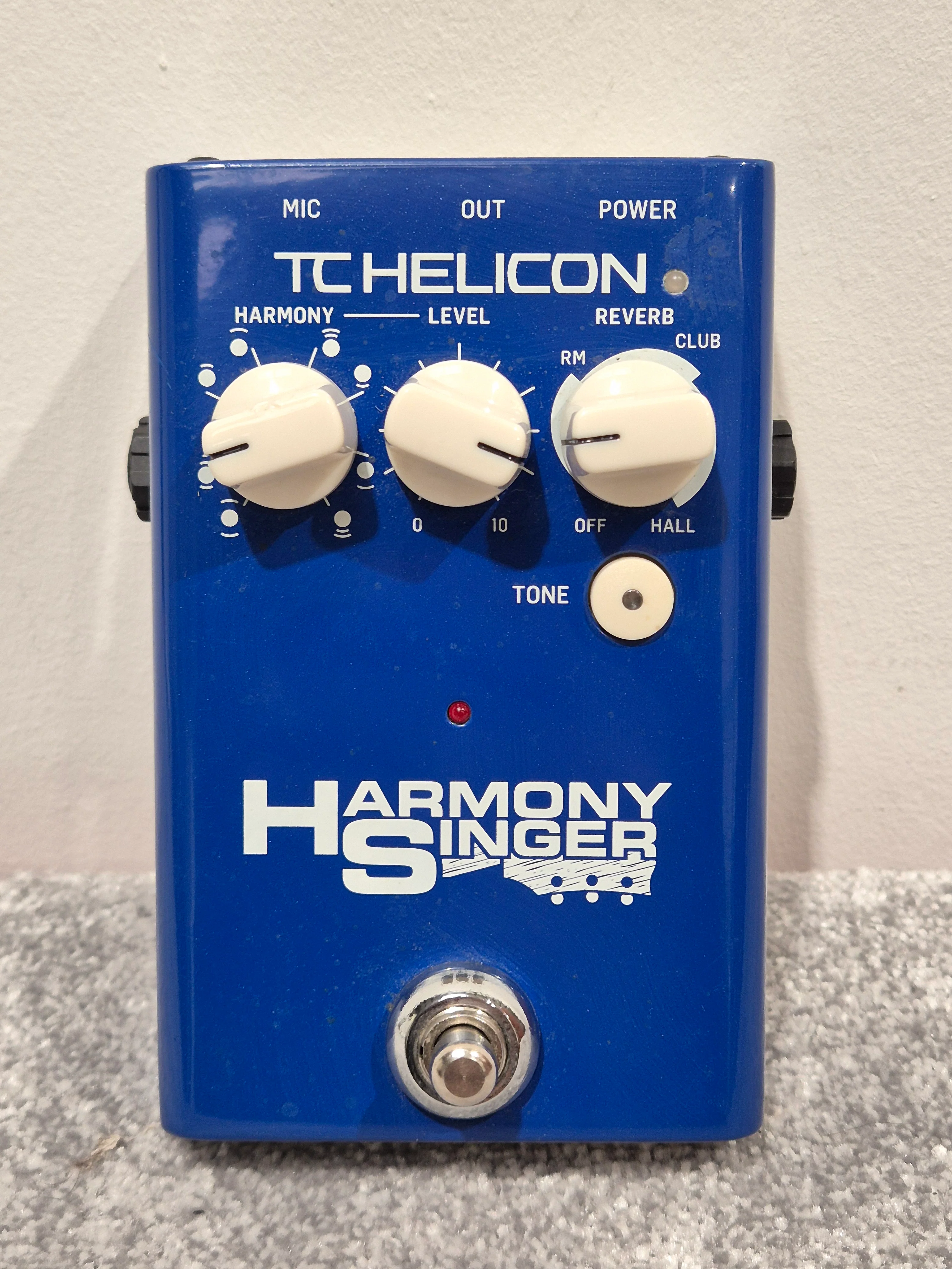 TC Helicon Harmony Singer - Vocal Stomp Box - Image 2
