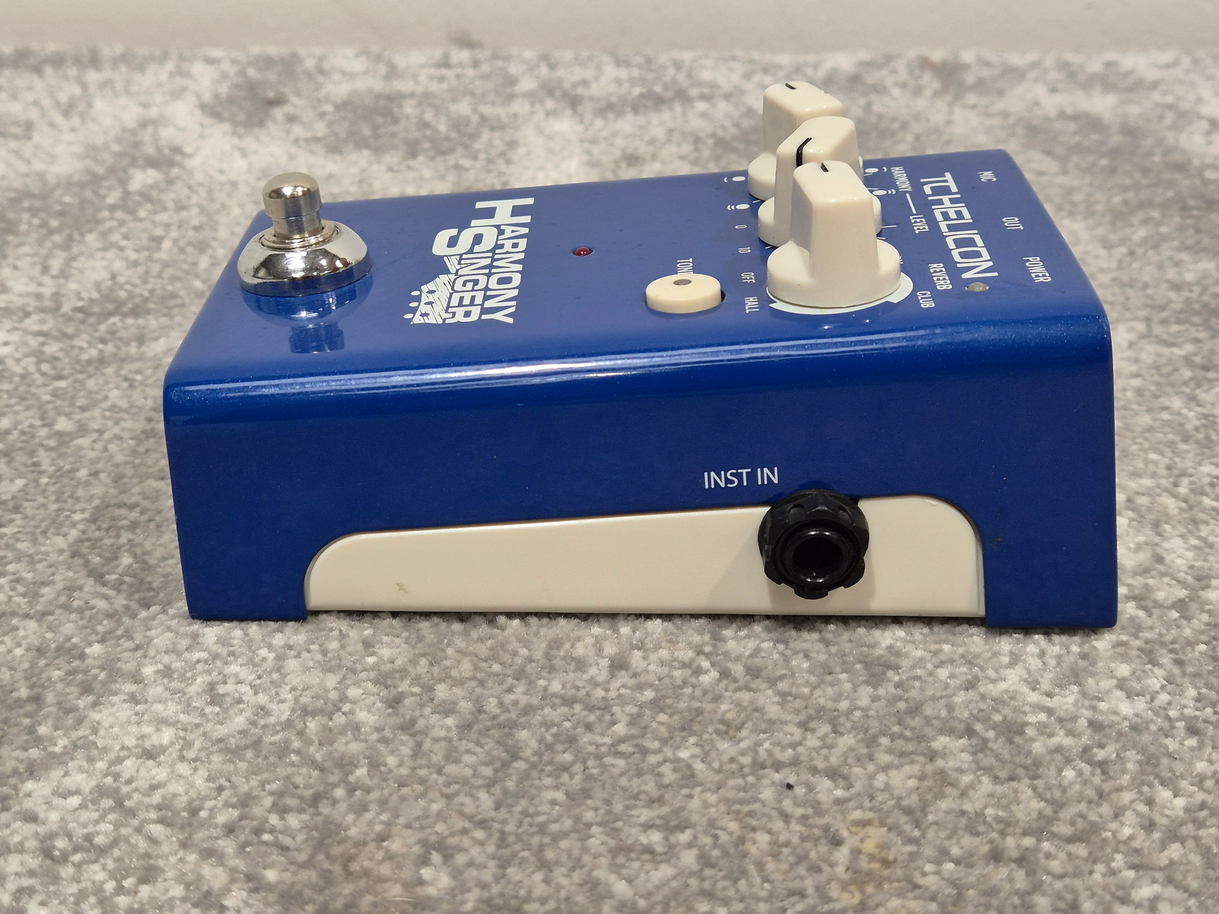 TC Helicon Harmony Singer - Vocal Stomp Box - Image 4