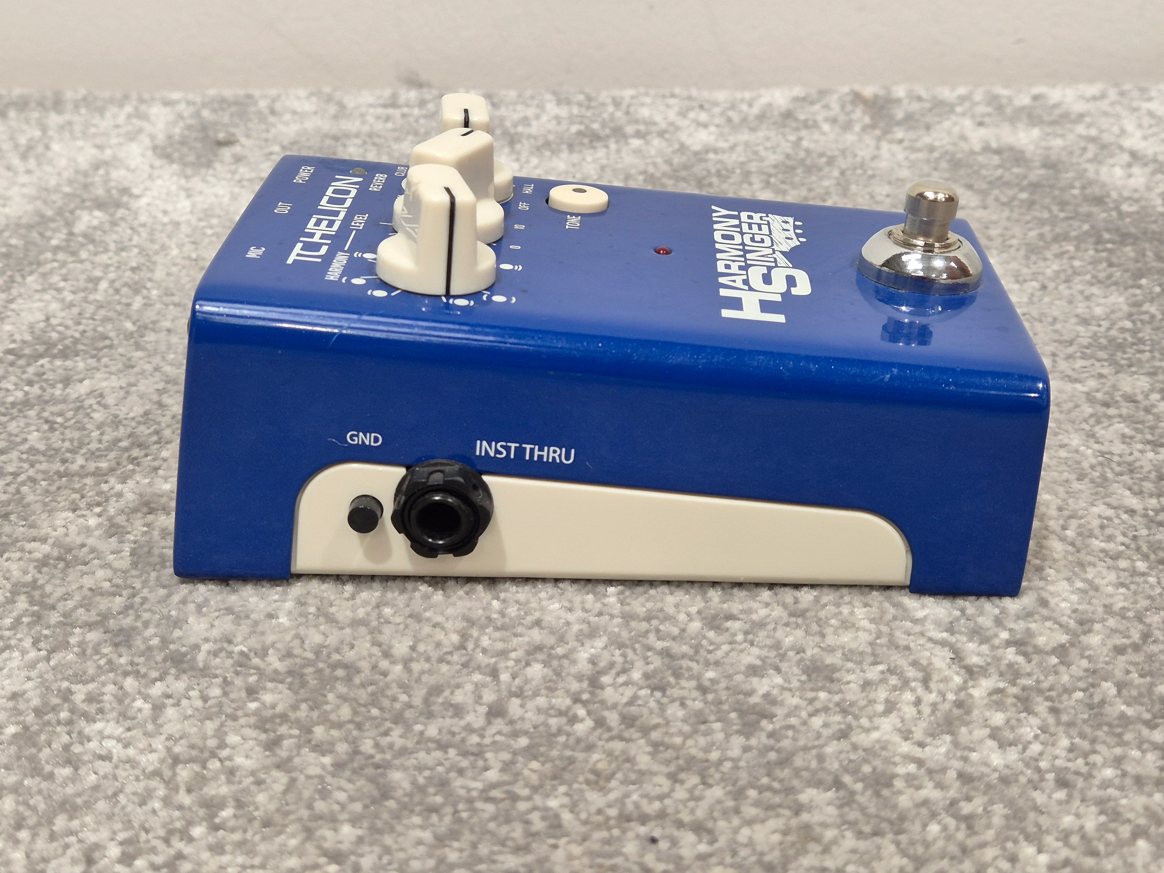 TC Helicon Harmony Singer - Vocal Stomp Box - Image 6