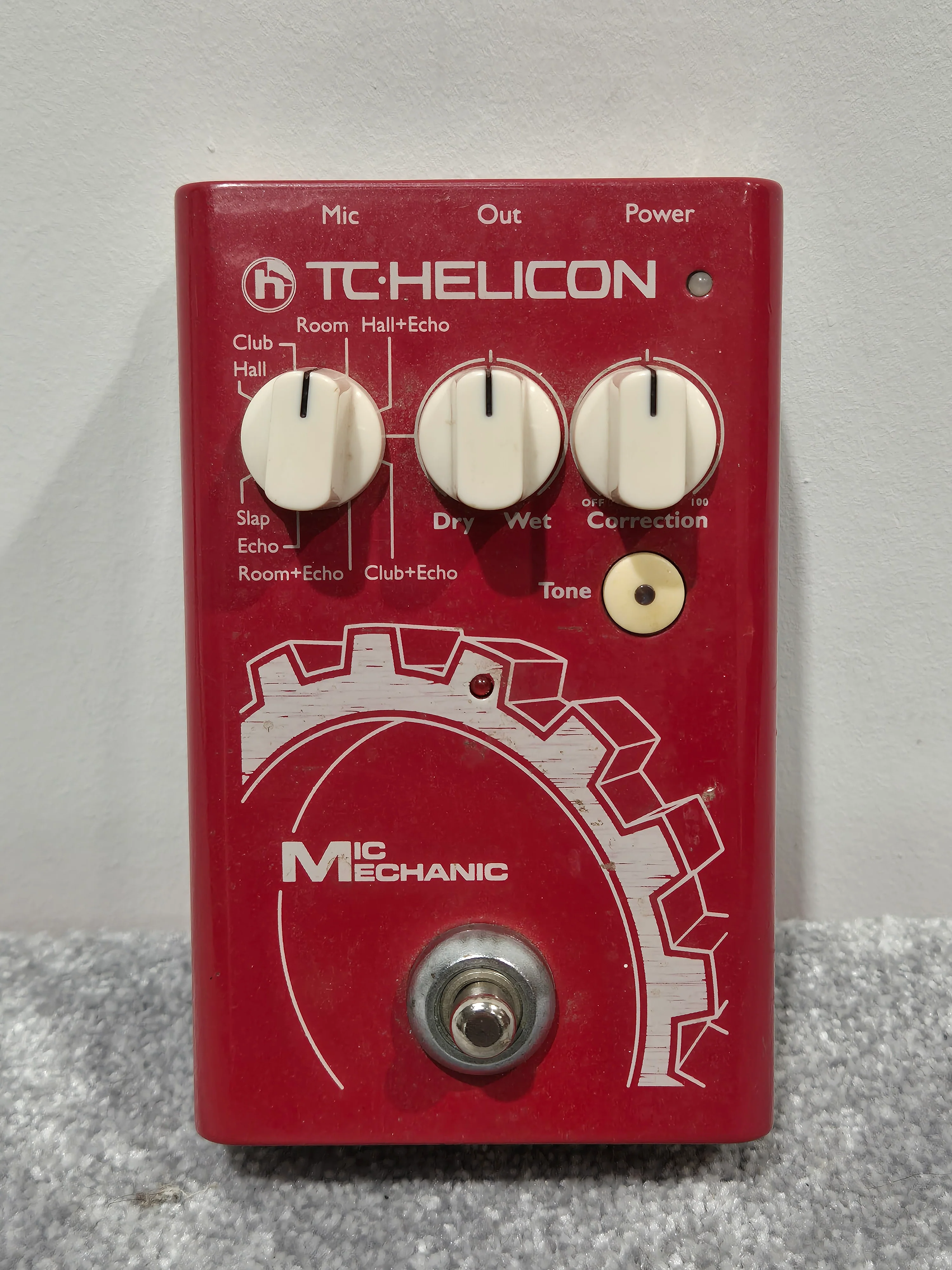 TC Helicon Mic Mechanic - Compact Vocal Effects Processor - Image 6