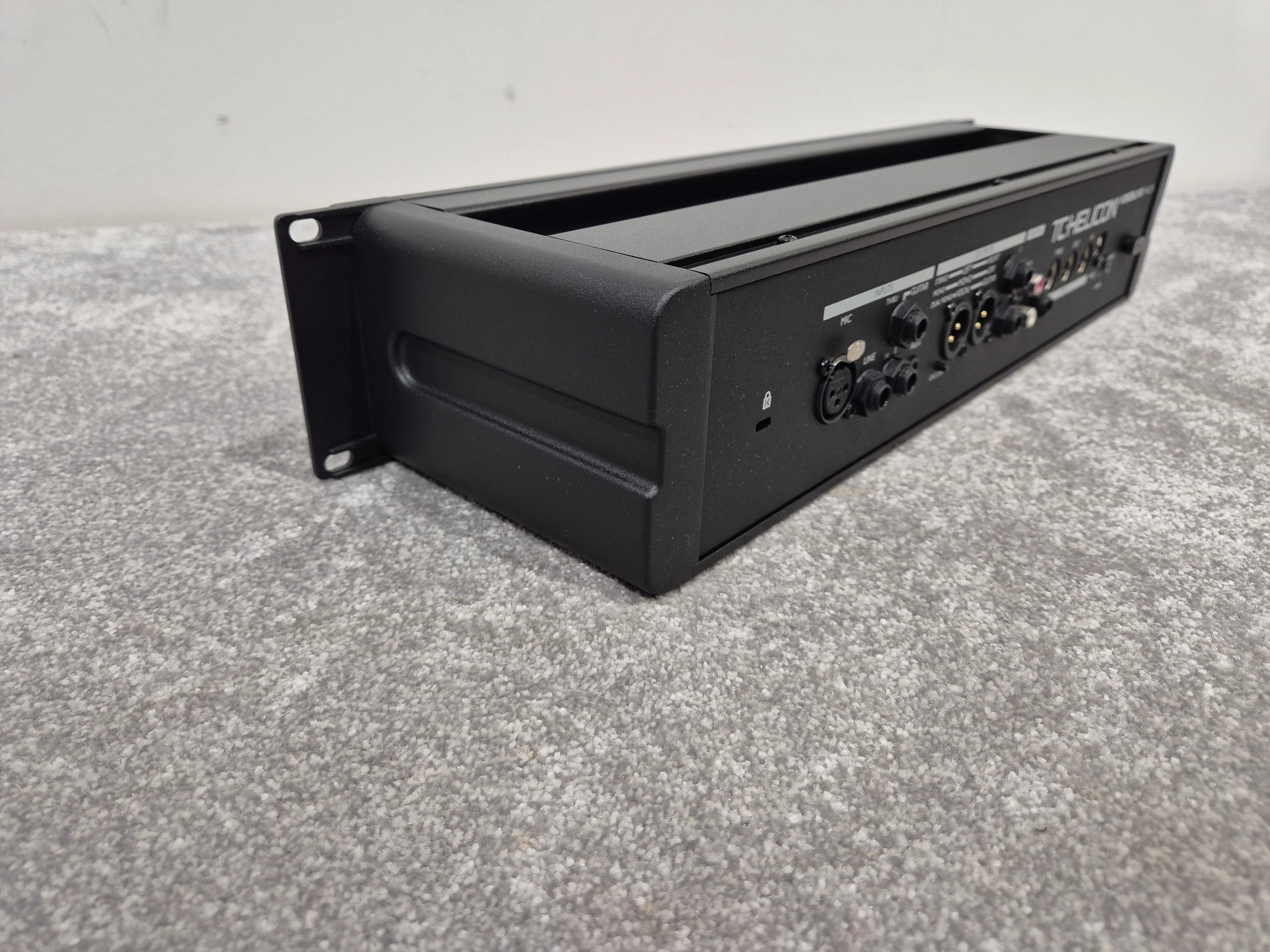 TC Helicon VoiceLive Rack - Vocal  Processor - Black - Image 9