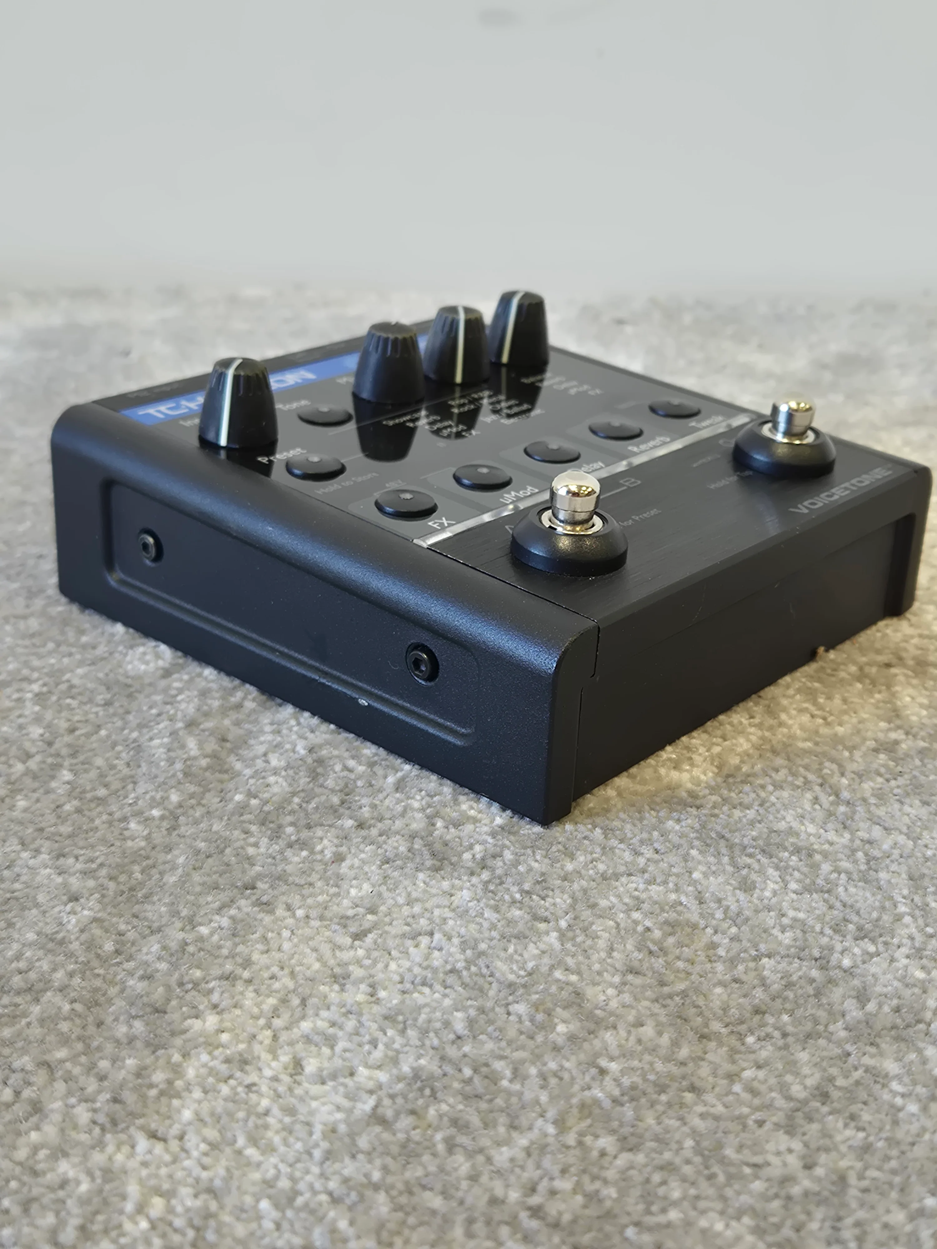 TC Helicon VoiceTone Create XT - Vocal Processor - Image 3