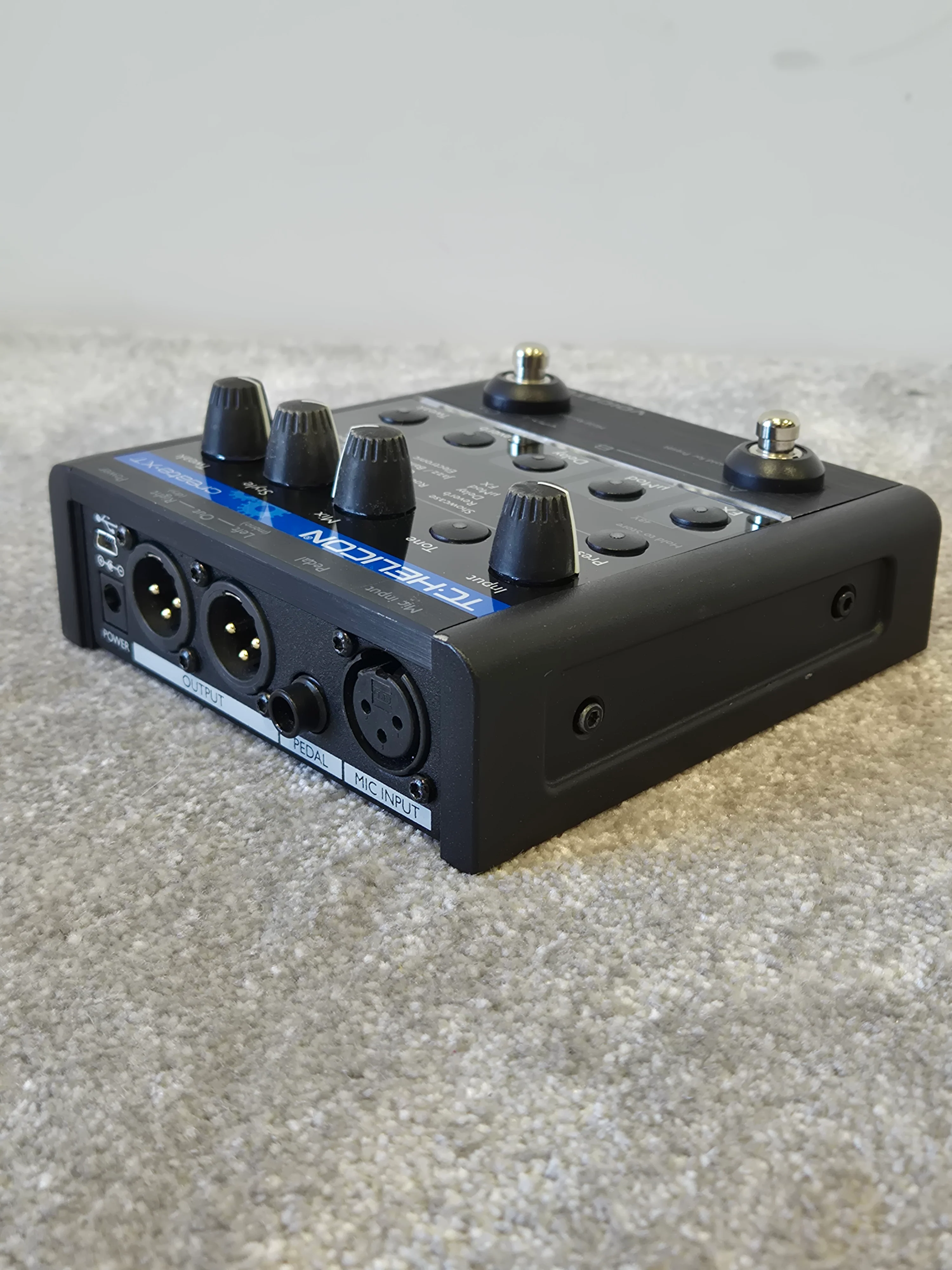 TC Helicon VoiceTone Create XT - Vocal Processor - Image 4