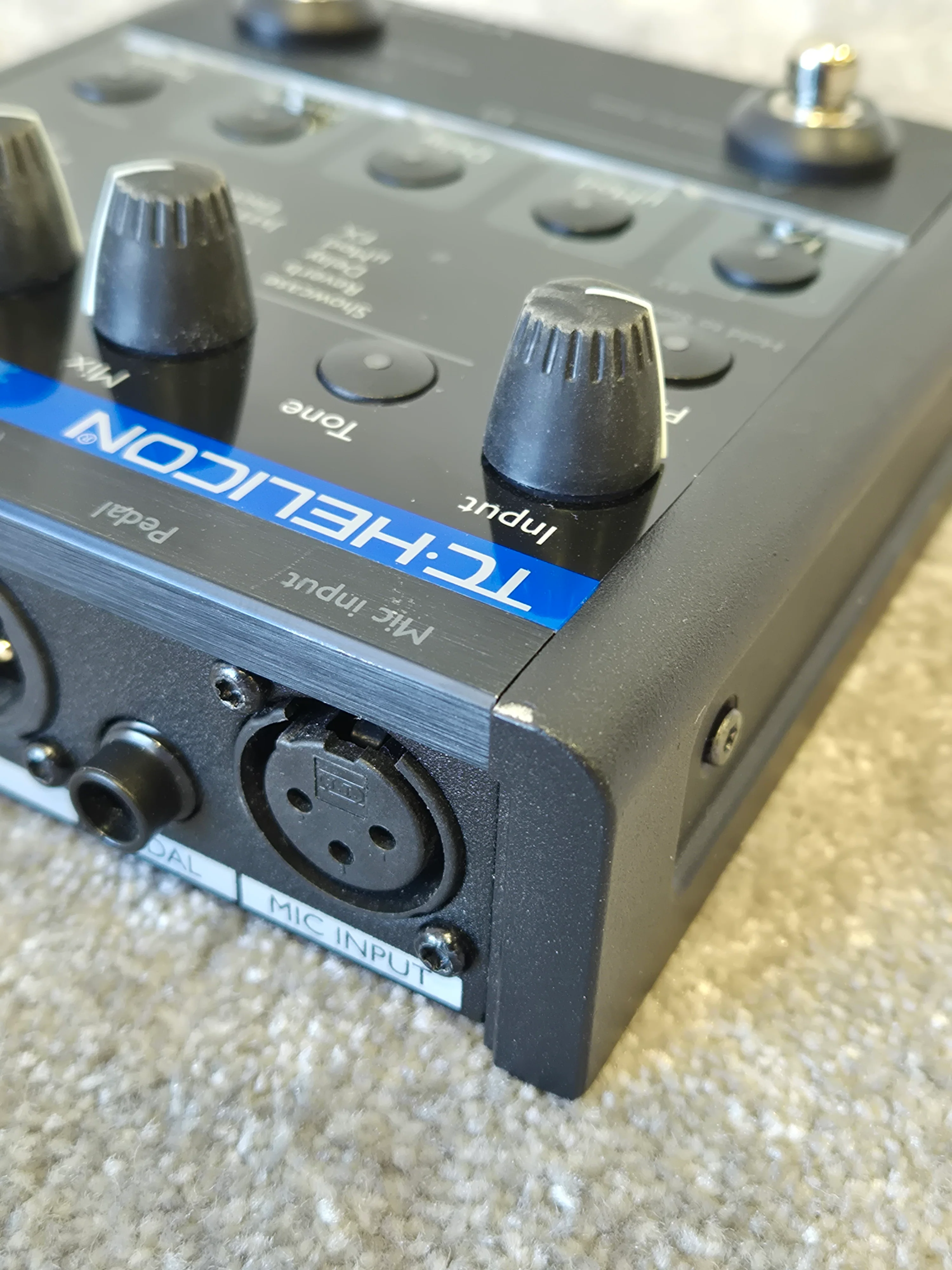 TC Helicon VoiceTone Create XT - Vocal Processor - Image 5