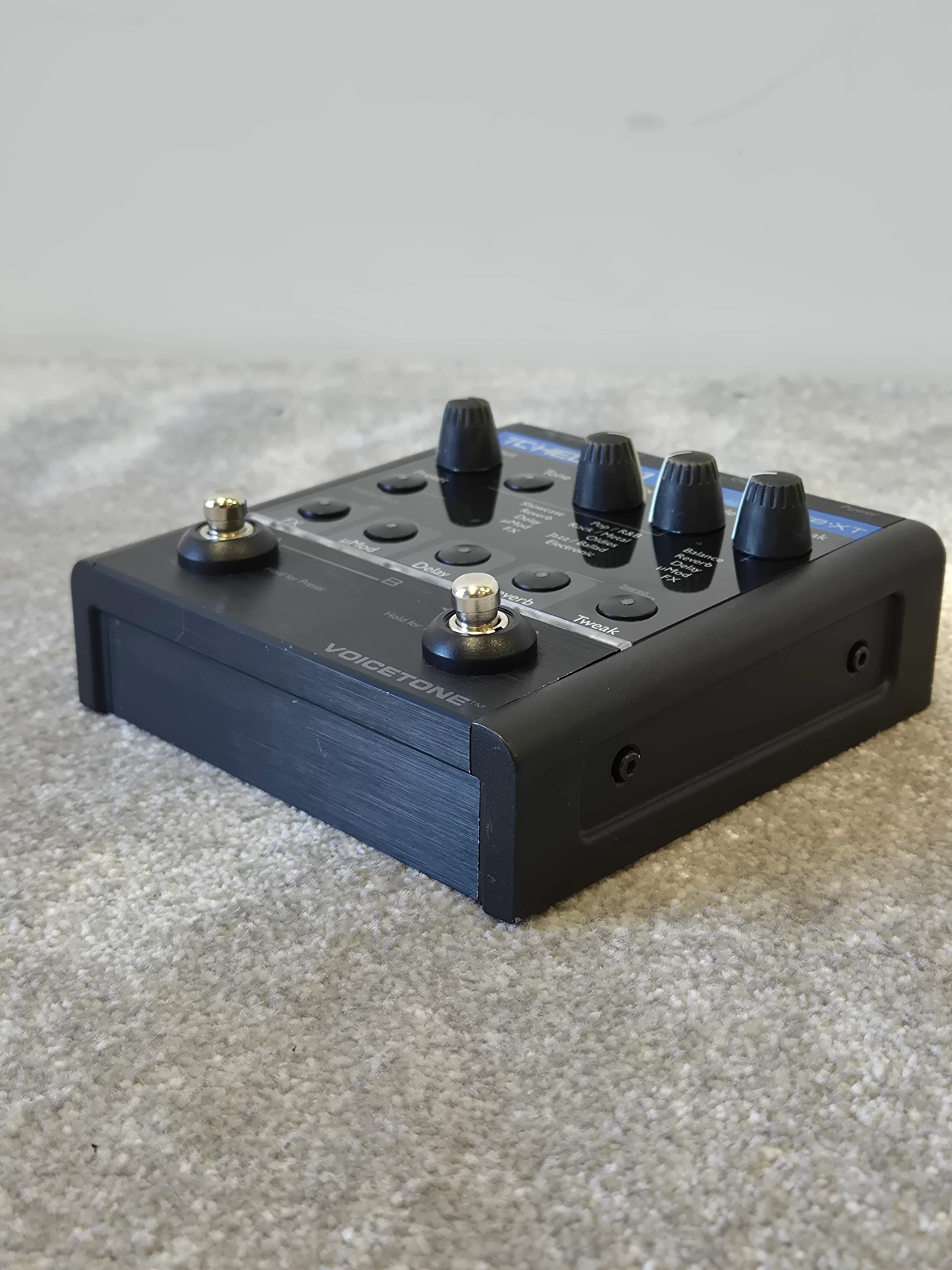 TC Helicon VoiceTone Create XT - Vocal Processor - Image 8