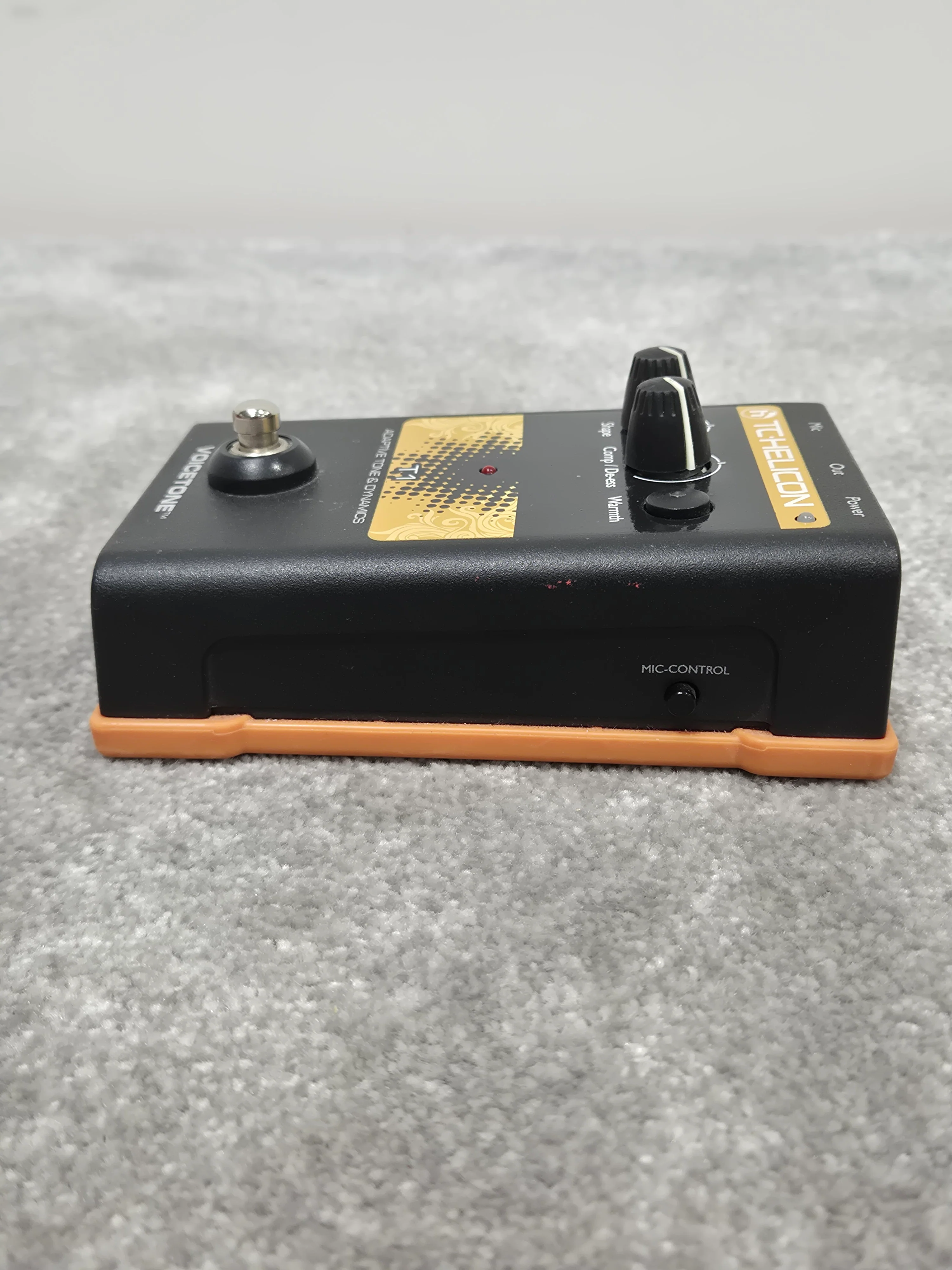TC Helicon VoiceTone T1 - Vocal Effects Processor - Excellent - Image 5