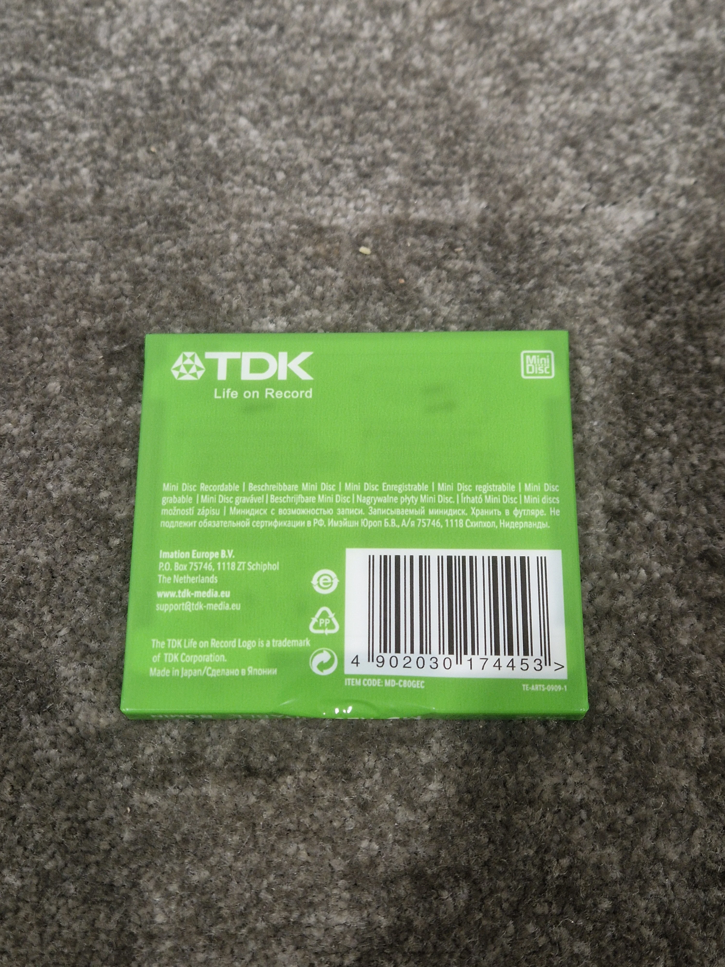 TDK Md-Recordable MINI-DISC Green - High-Quality Audio Storage - Excellent w/ Original Box - Image 2