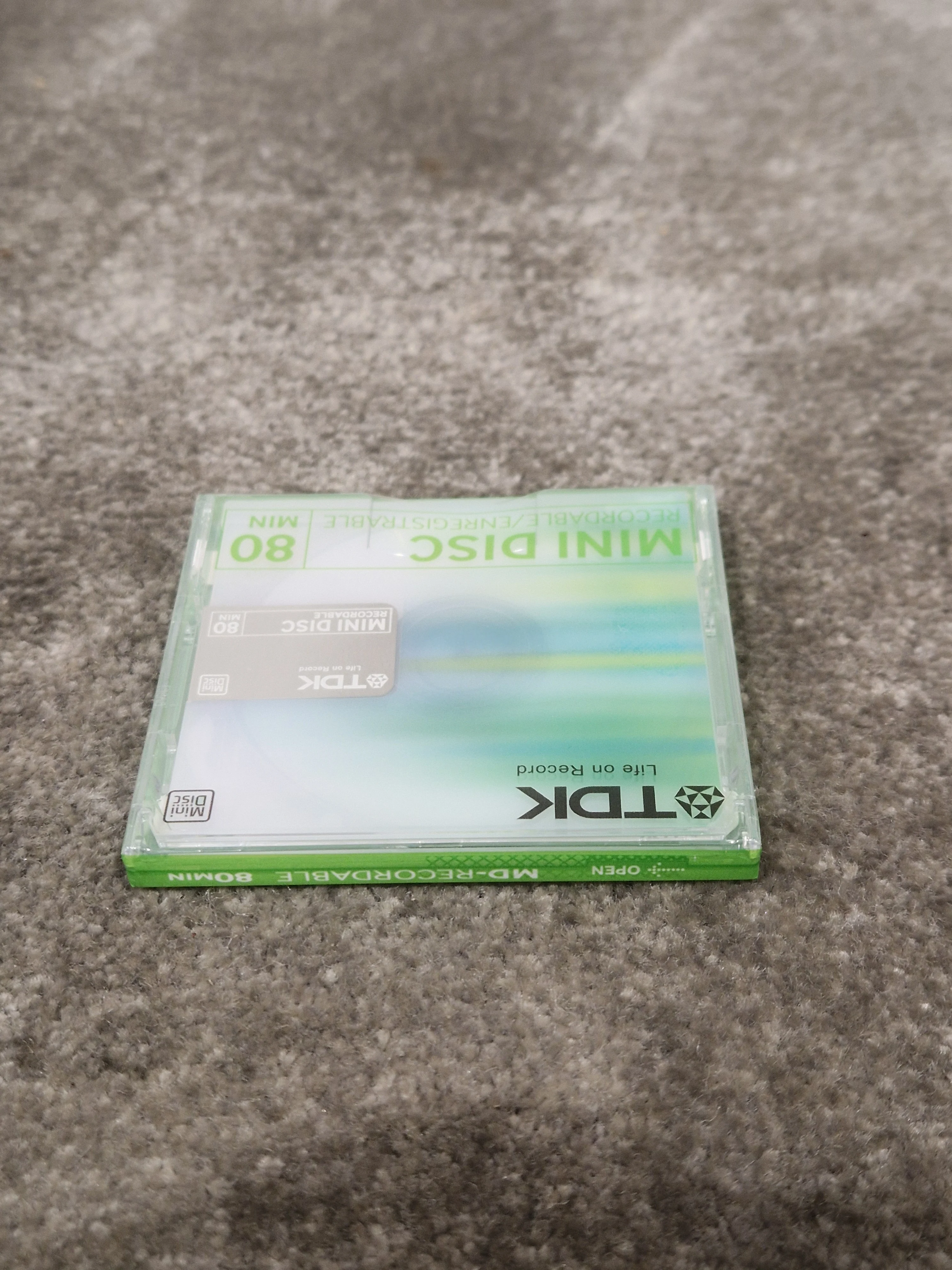 TDK Md-Recordable MINI-DISC Green - High-Quality Audio Storage - Excellent w/ Original Box - Image 5