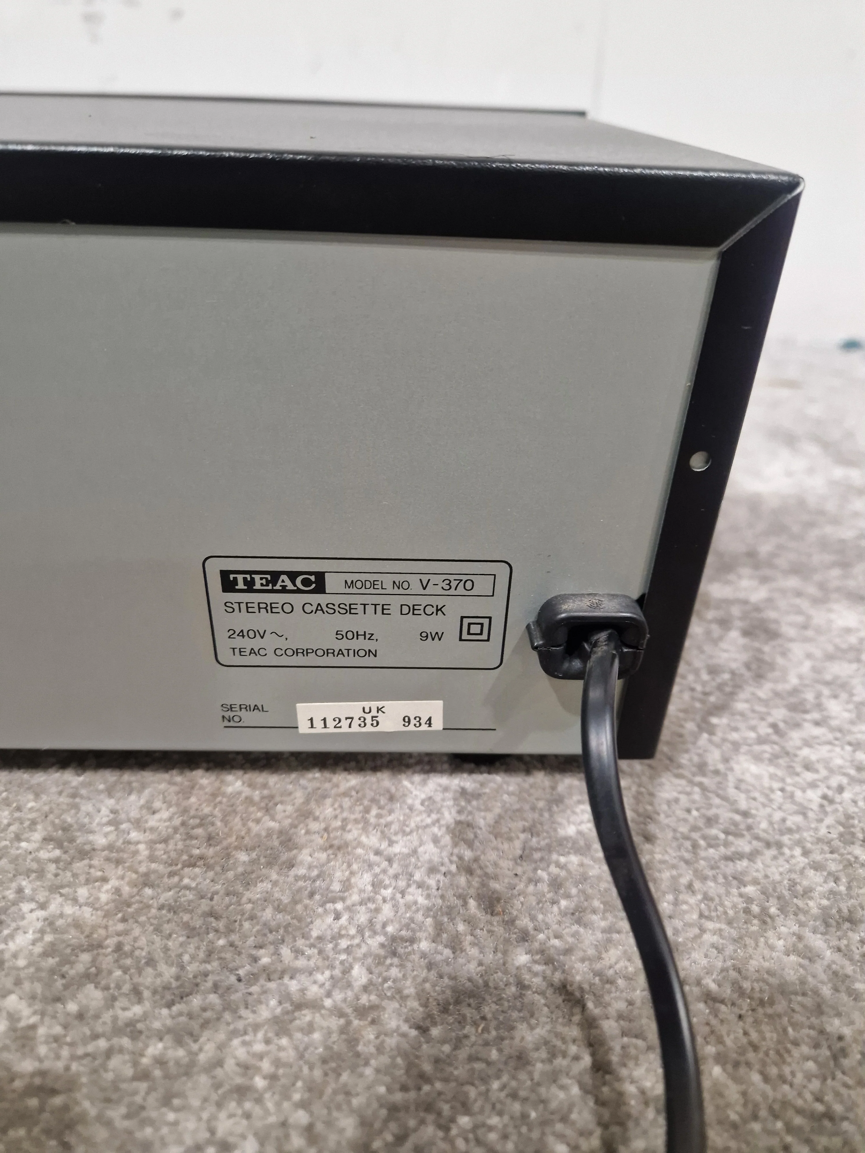 Teac V-370 - Stereo Cassette Deck - Black - Excellent - Image 12