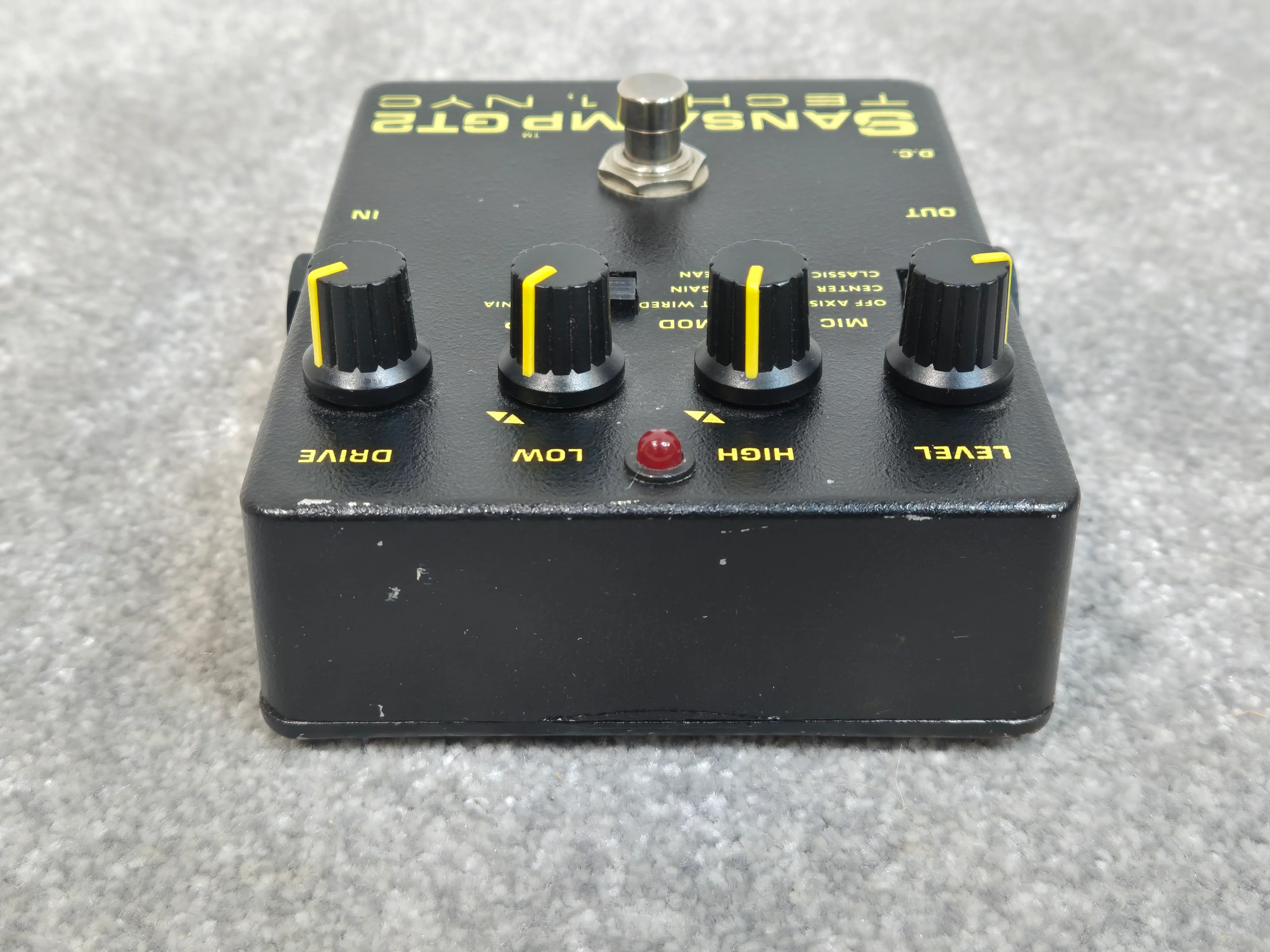 Tech 21 SansAmp GT2- Tube Amp Emulation Pedal - Image 4