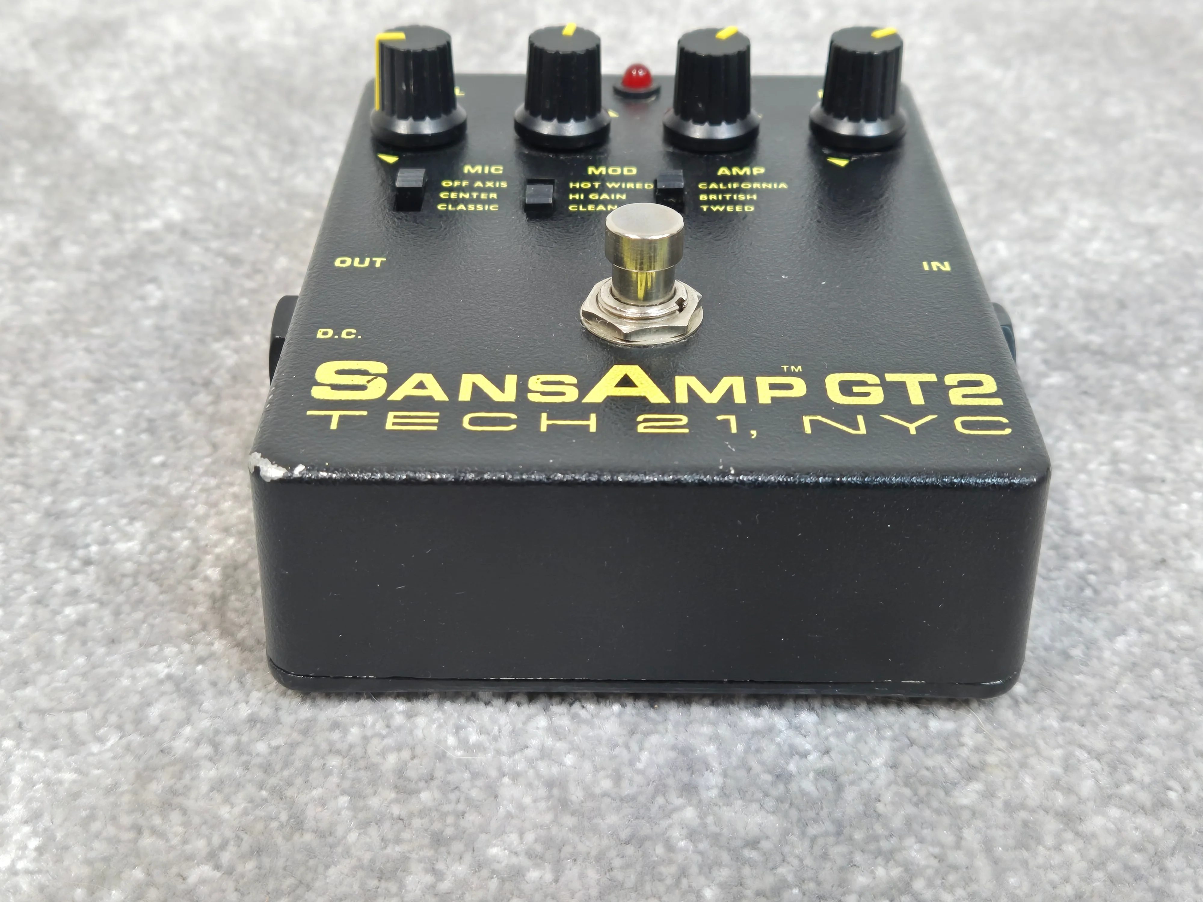 Tech 21 SansAmp GT2- Tube Amp Emulation Pedal - Image 6