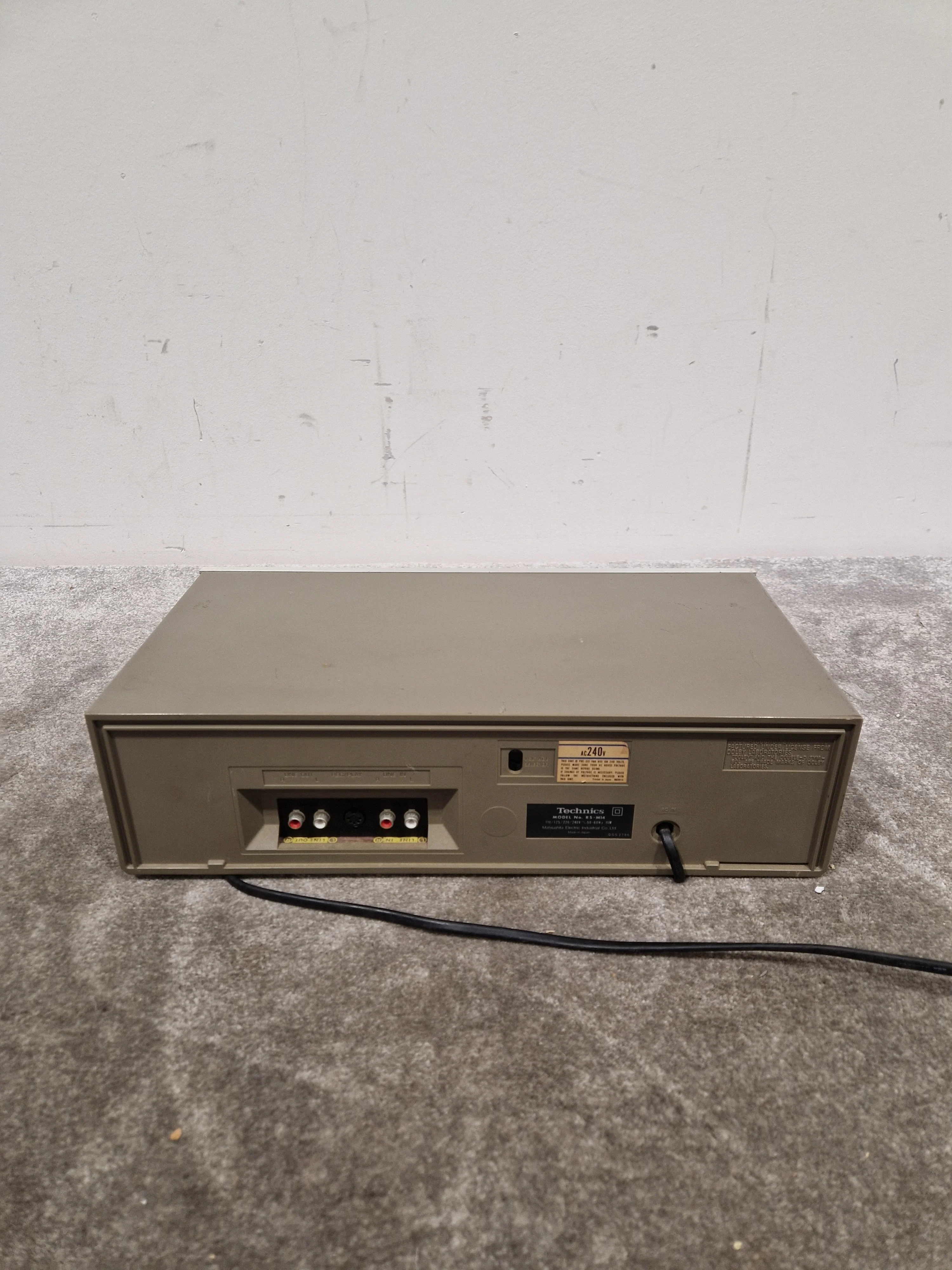 Technica RS-M14 Cassette Deck - Spares or Repair w/ Original Box & Power Cable - Image 8