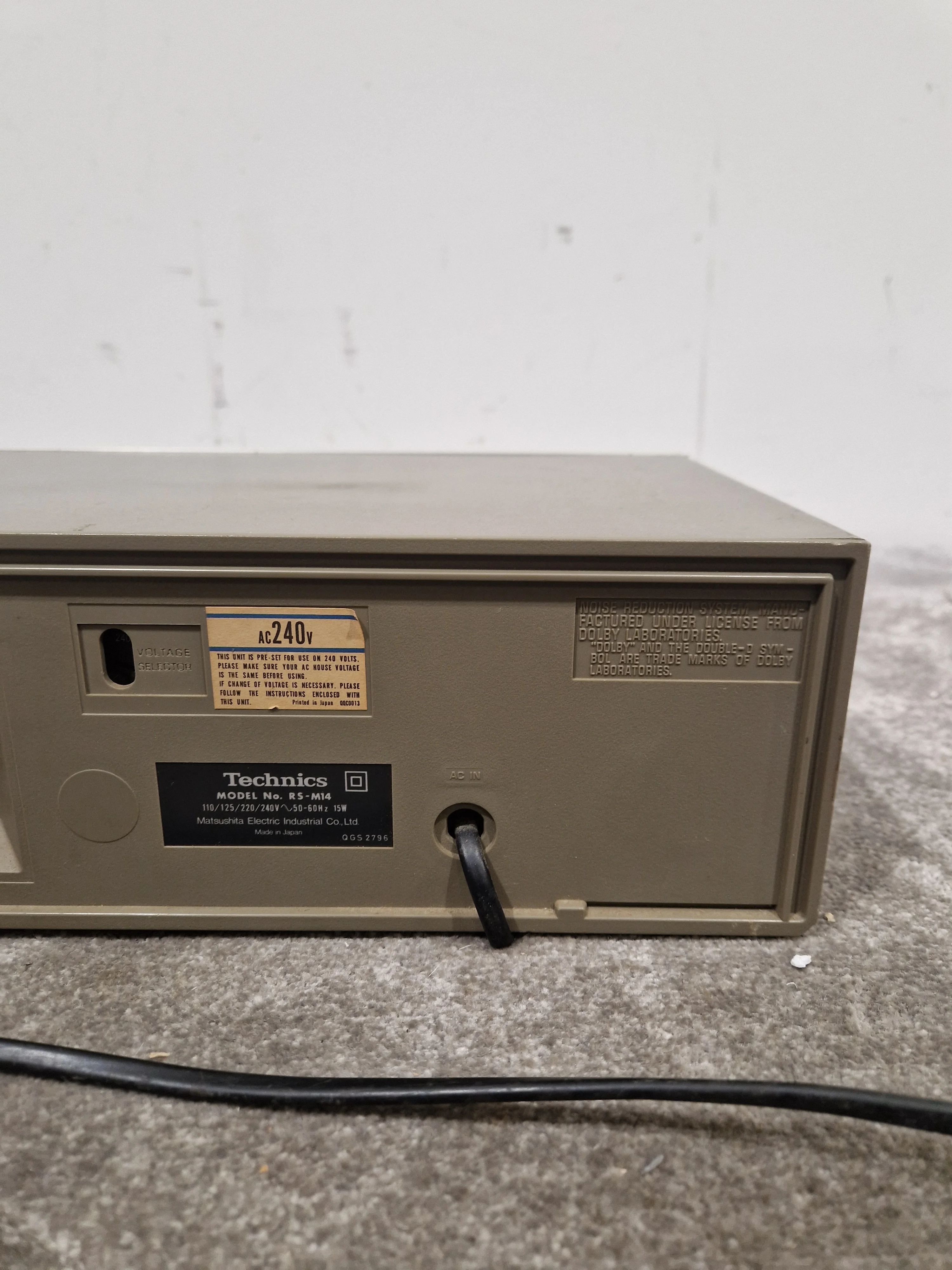 Technica RS-M14 Cassette Deck - Spares or Repair w/ Original Box & Power Cable - Image 9