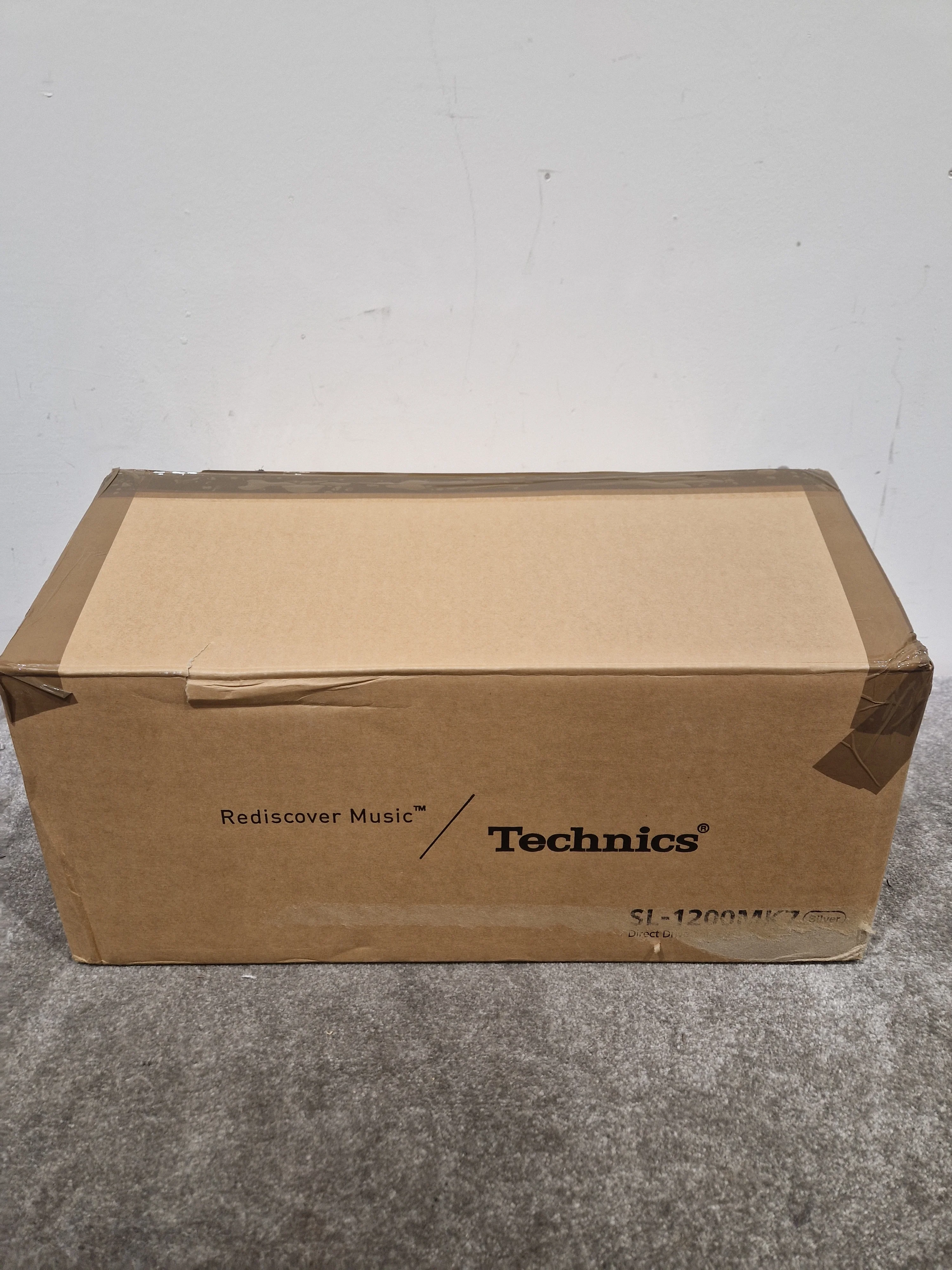 Technics 1200MK7S - Direct Drive Turntable - Open Box - Image 6