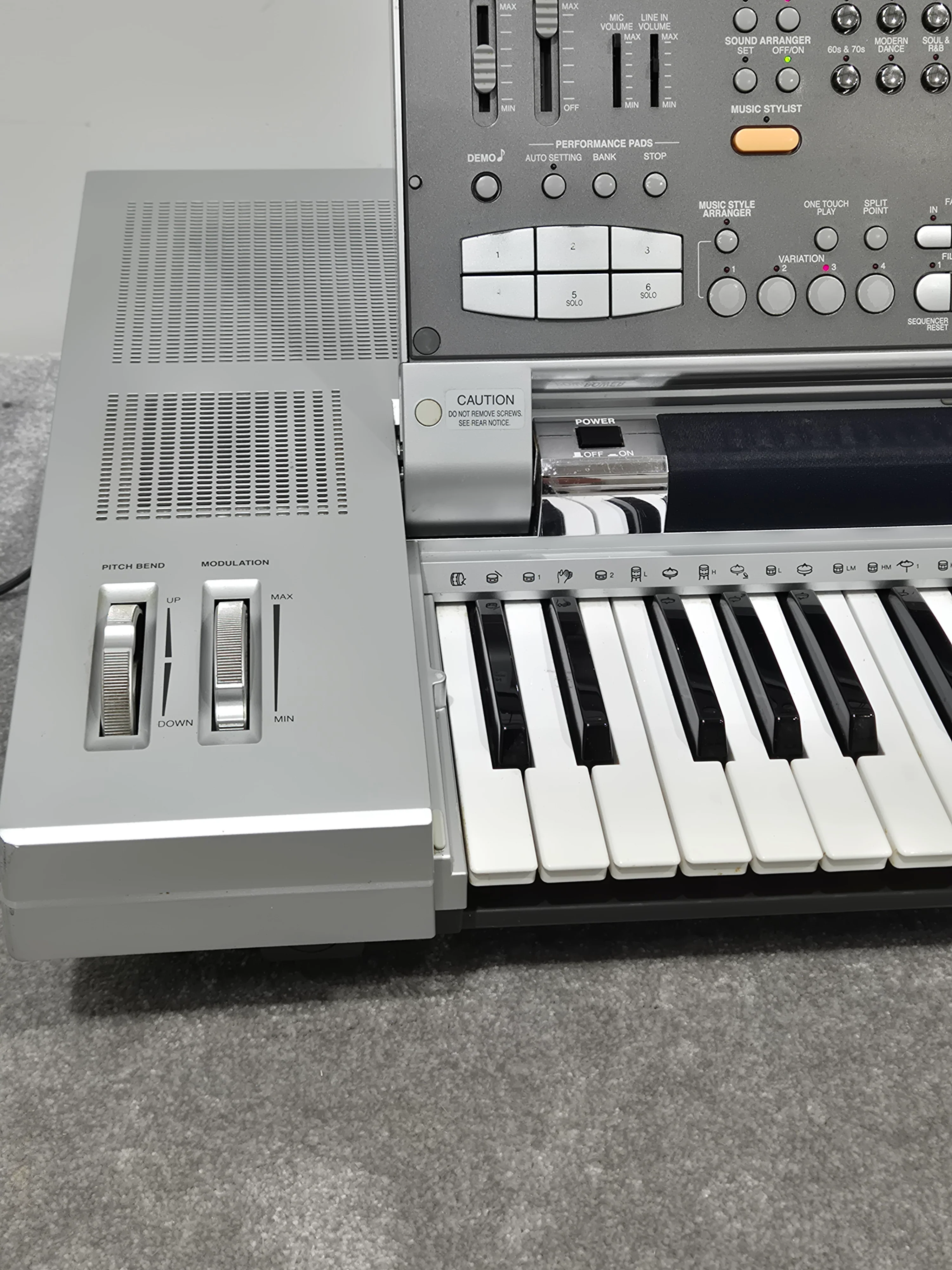Technics KN7000 - Digital Keyboard Workstation - Fair - Image 10