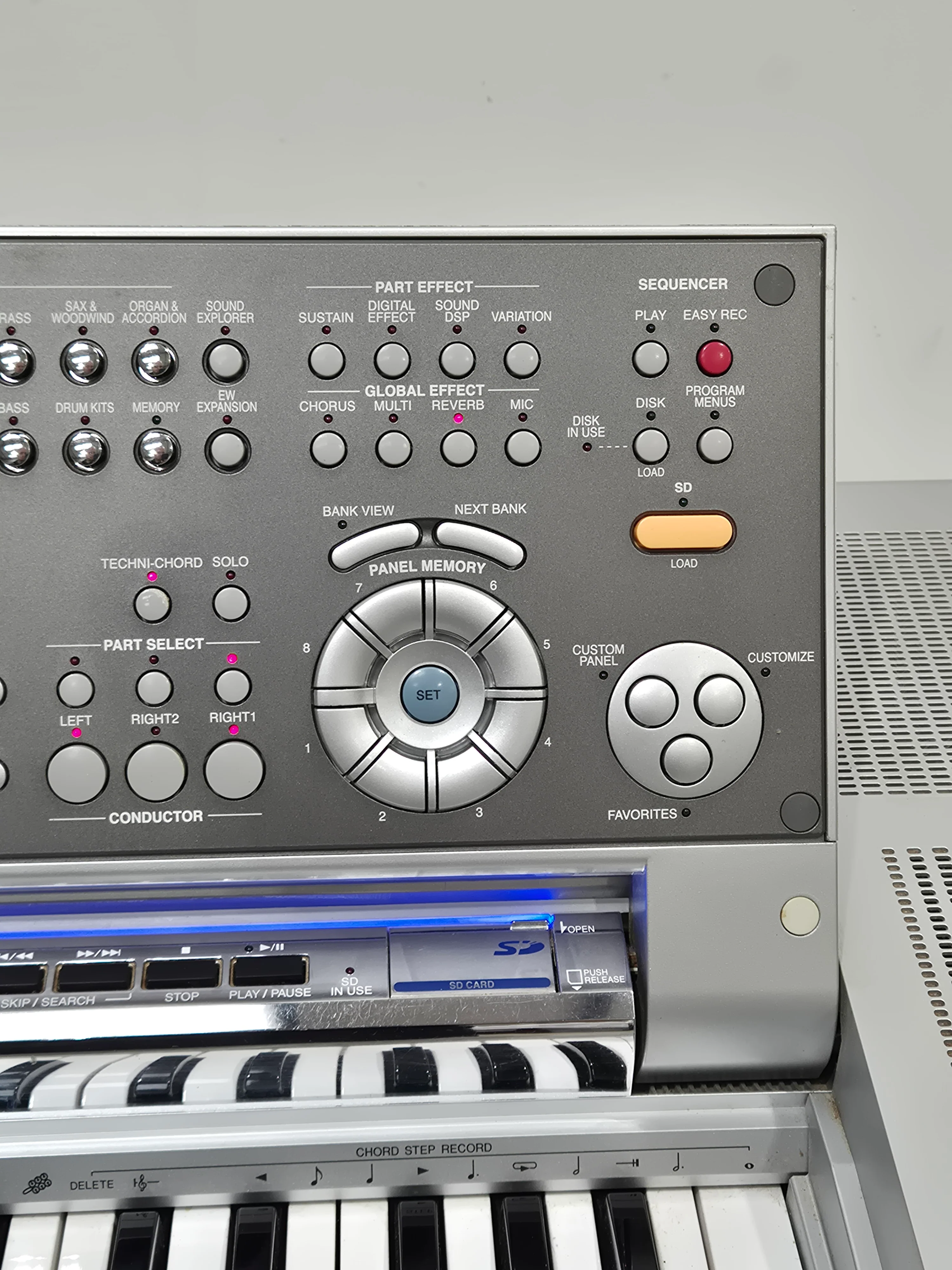 Technics KN7000 - Digital Keyboard Workstation - Fair - Image 6