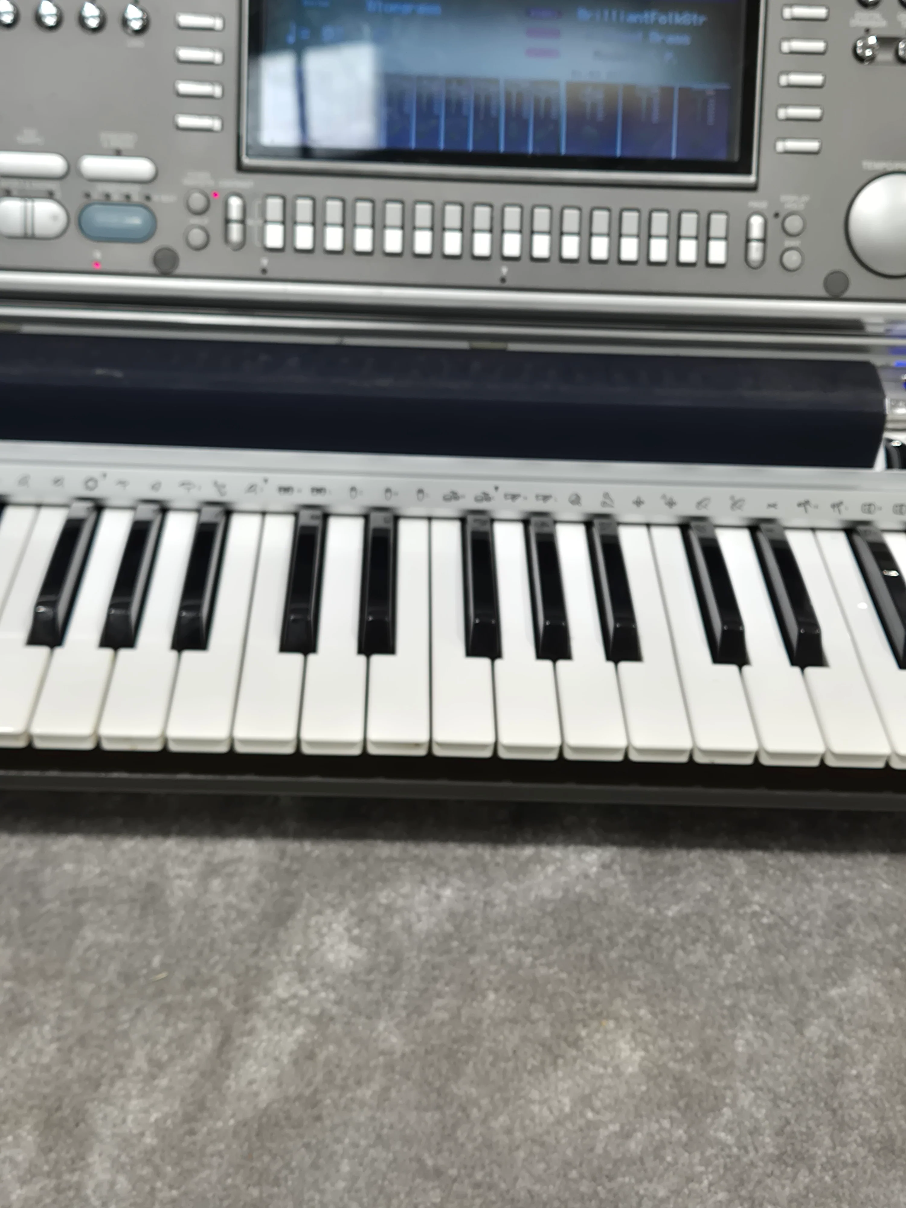 Technics KN7000 - Digital Keyboard Workstation - Fair - Image 8