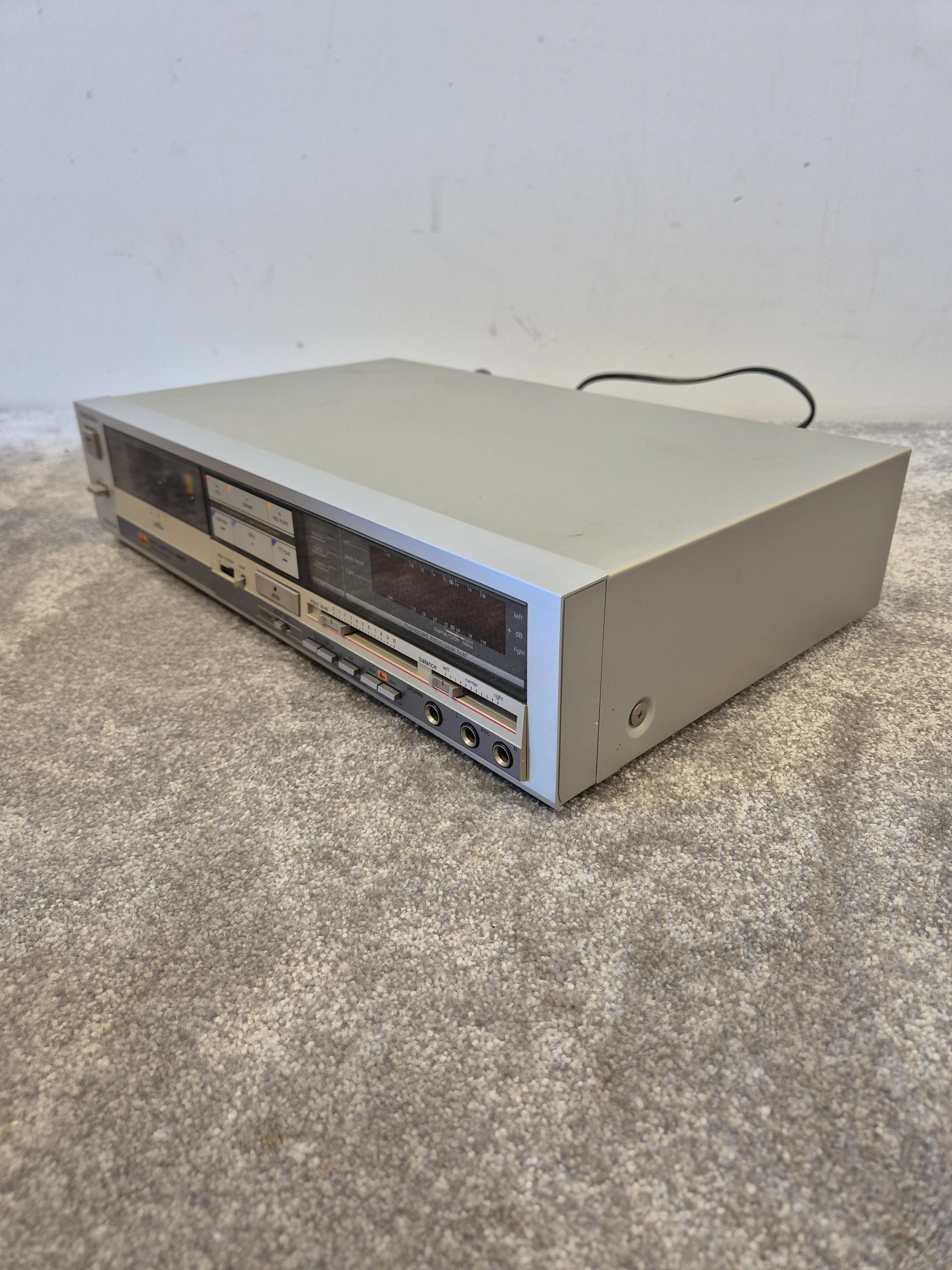 Technics RS-M235X Stereo Cassette Deck – Spares or Repairs - Image 10