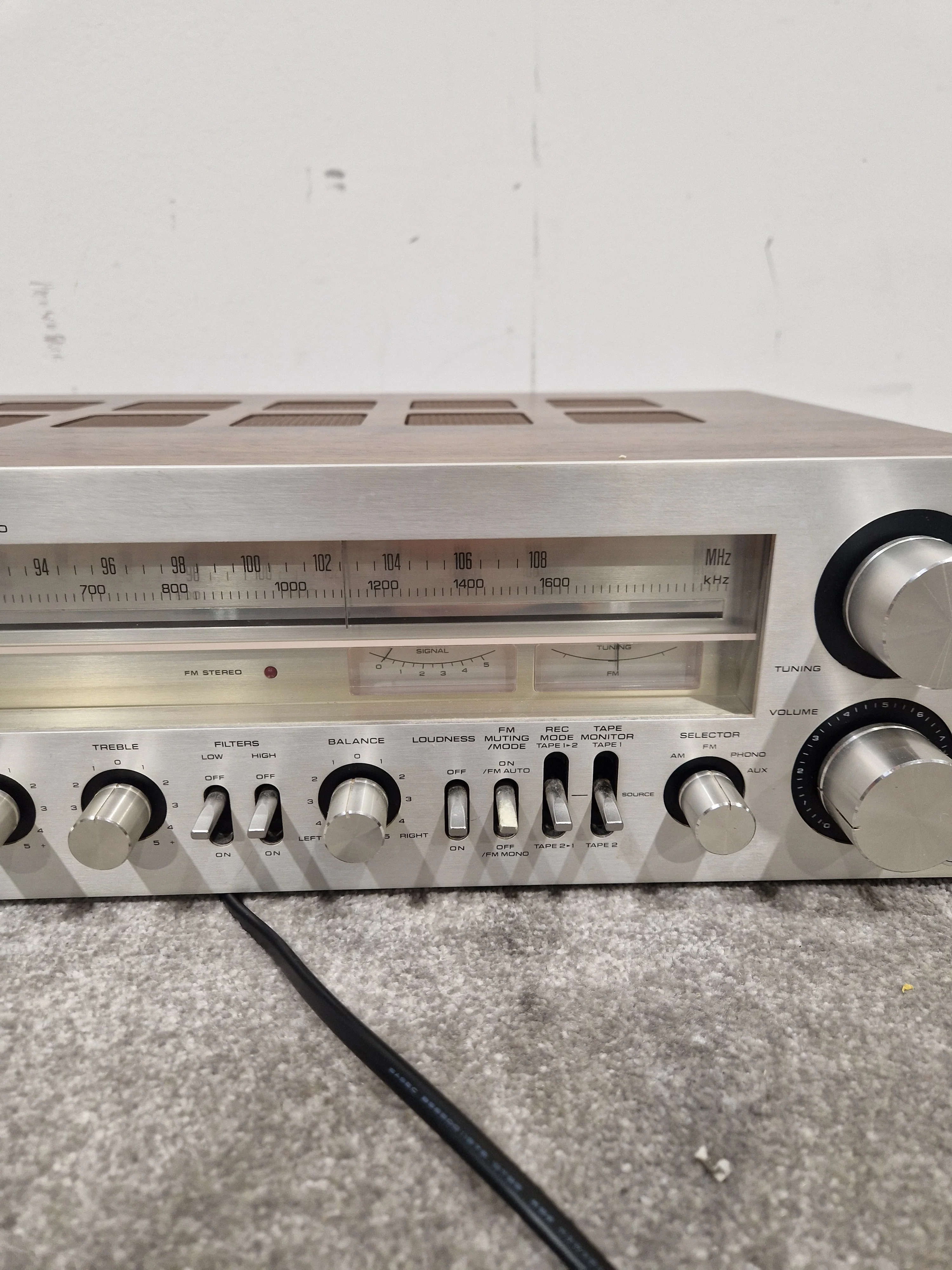 Technics SA-400 - Vintage Stereo Receiver - Good w/ Power Supply - Image 2