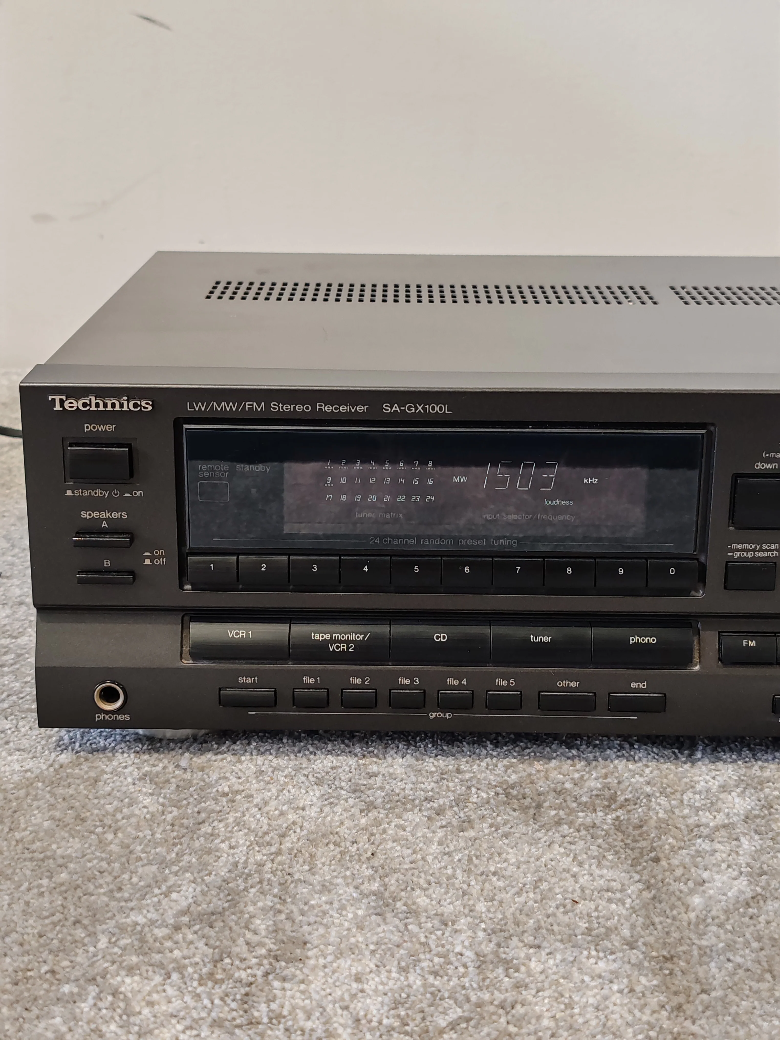 Technics SA-GX100L Stereo Receiver – Classic Hi-Fi Performance Very Good Condition - Image 2