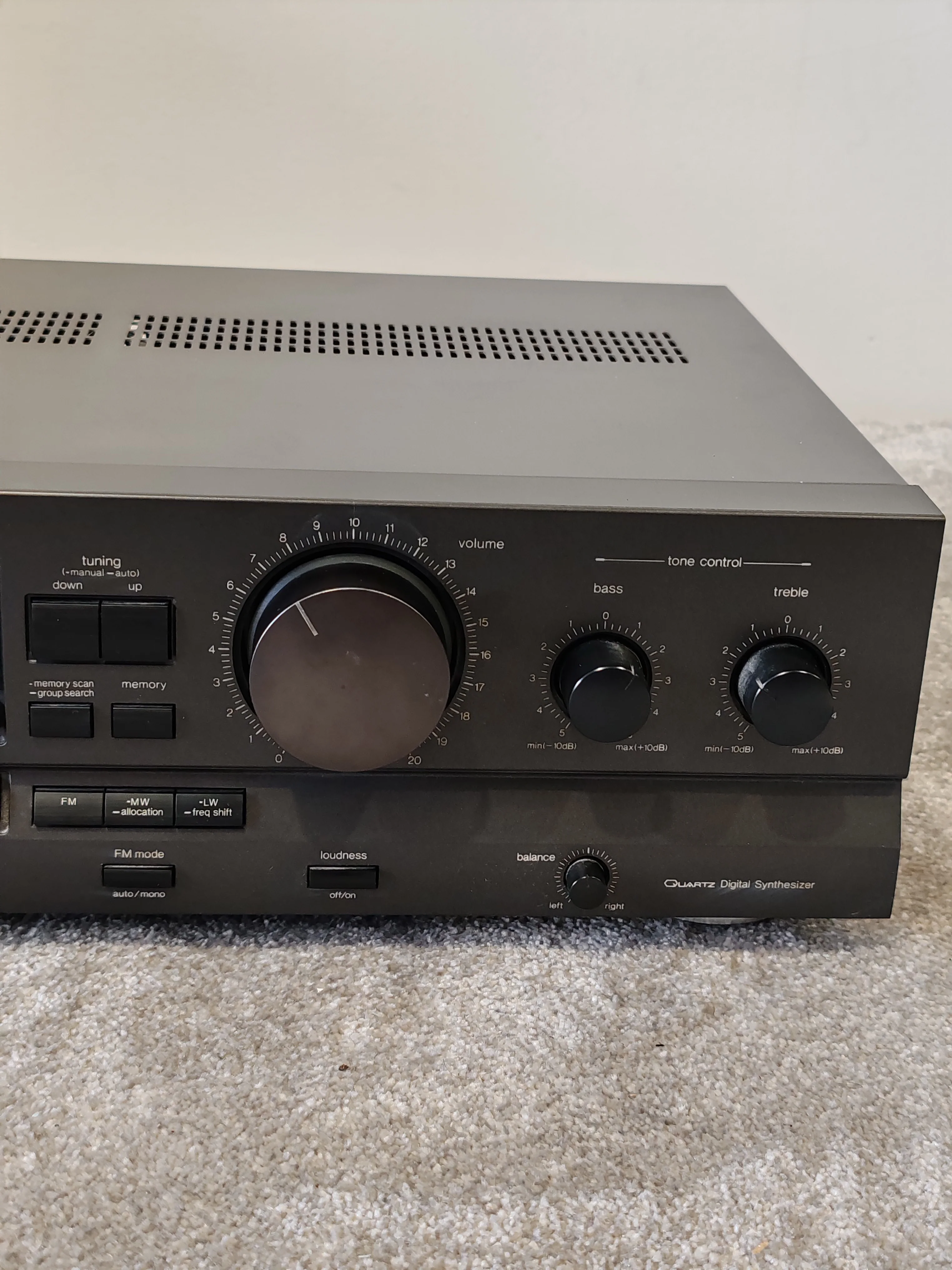 Technics SA-GX100L Stereo Receiver – Classic Hi-Fi Performance Very Good Condition - Image 3