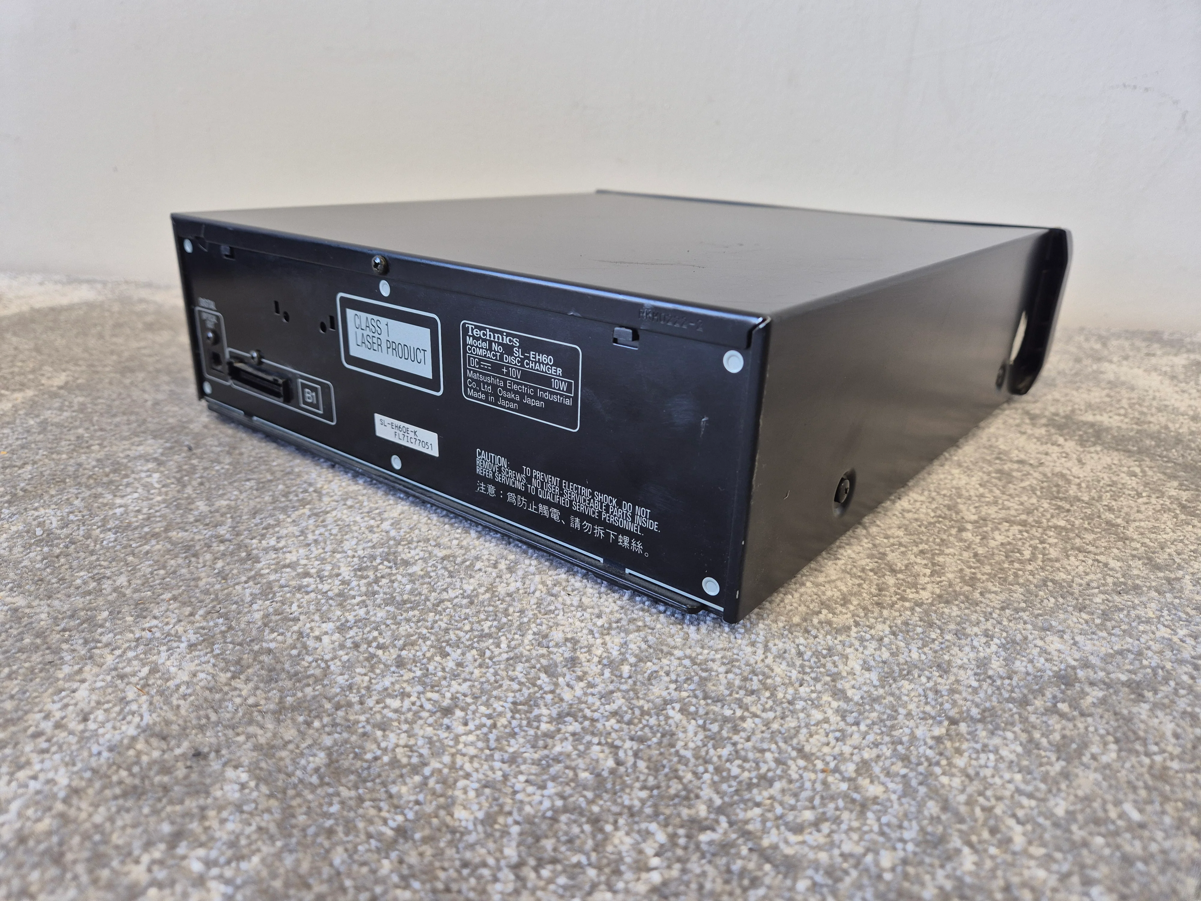 Technics SL-EH60 CD Changer - 5-Disc CD Changer (Spares or Repairs) - Image 4